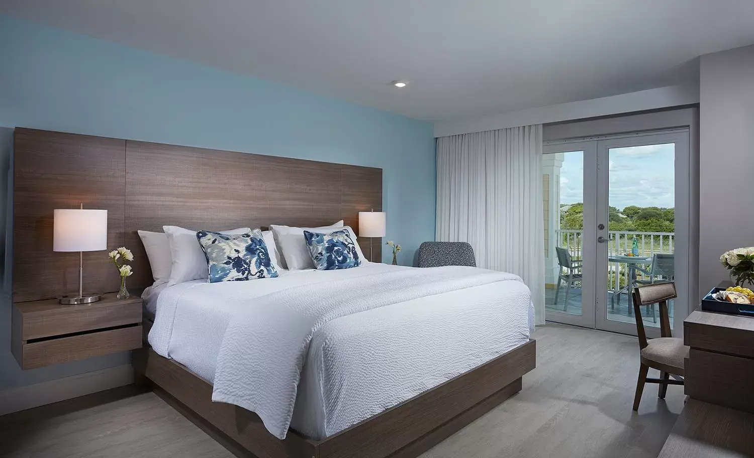 Bedroom, Bed in The Pointe Hotel Bedroom, Bed in The Pointe Hotel