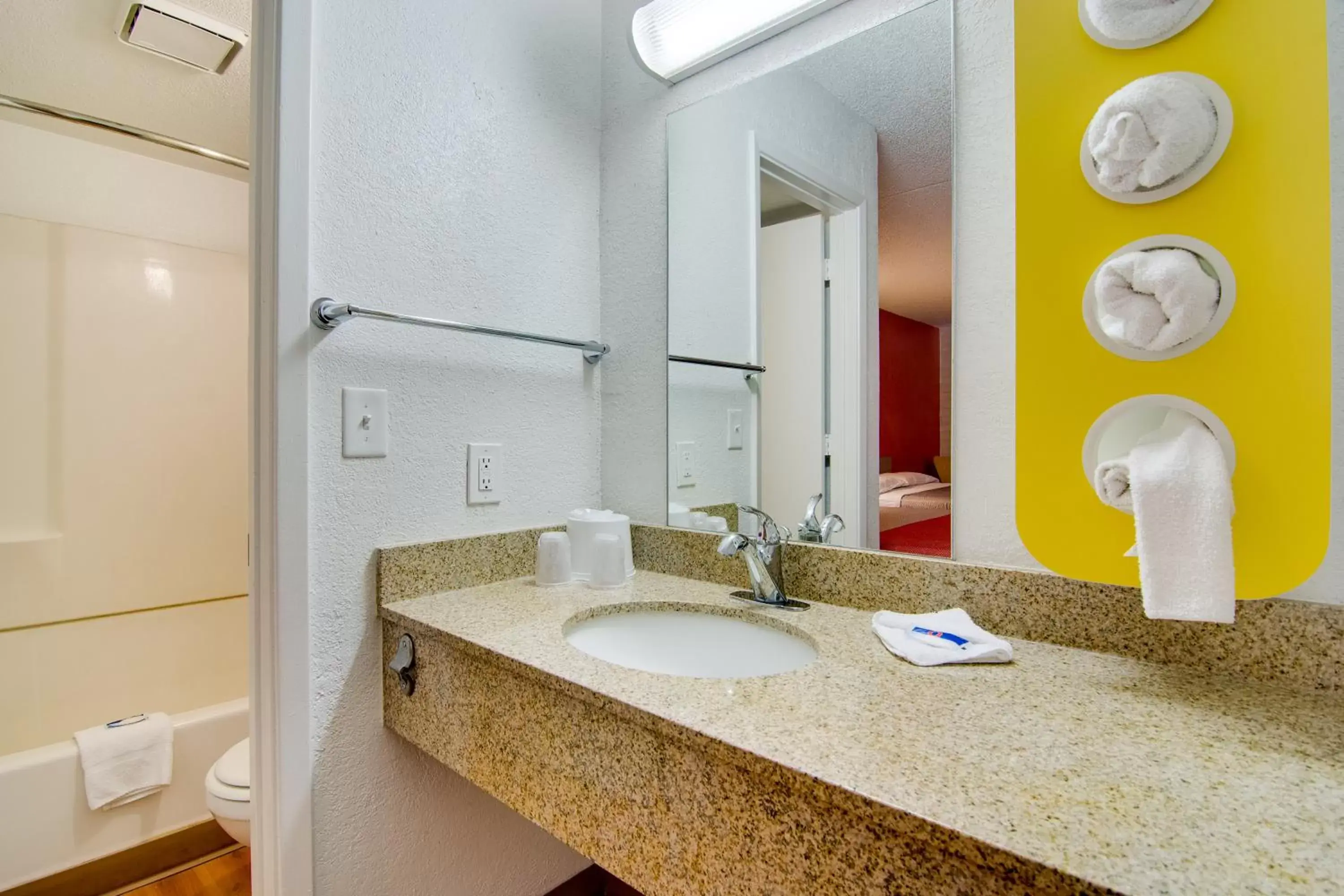 Bathroom in Motel 6-Eloy, AZ - Casa Grande