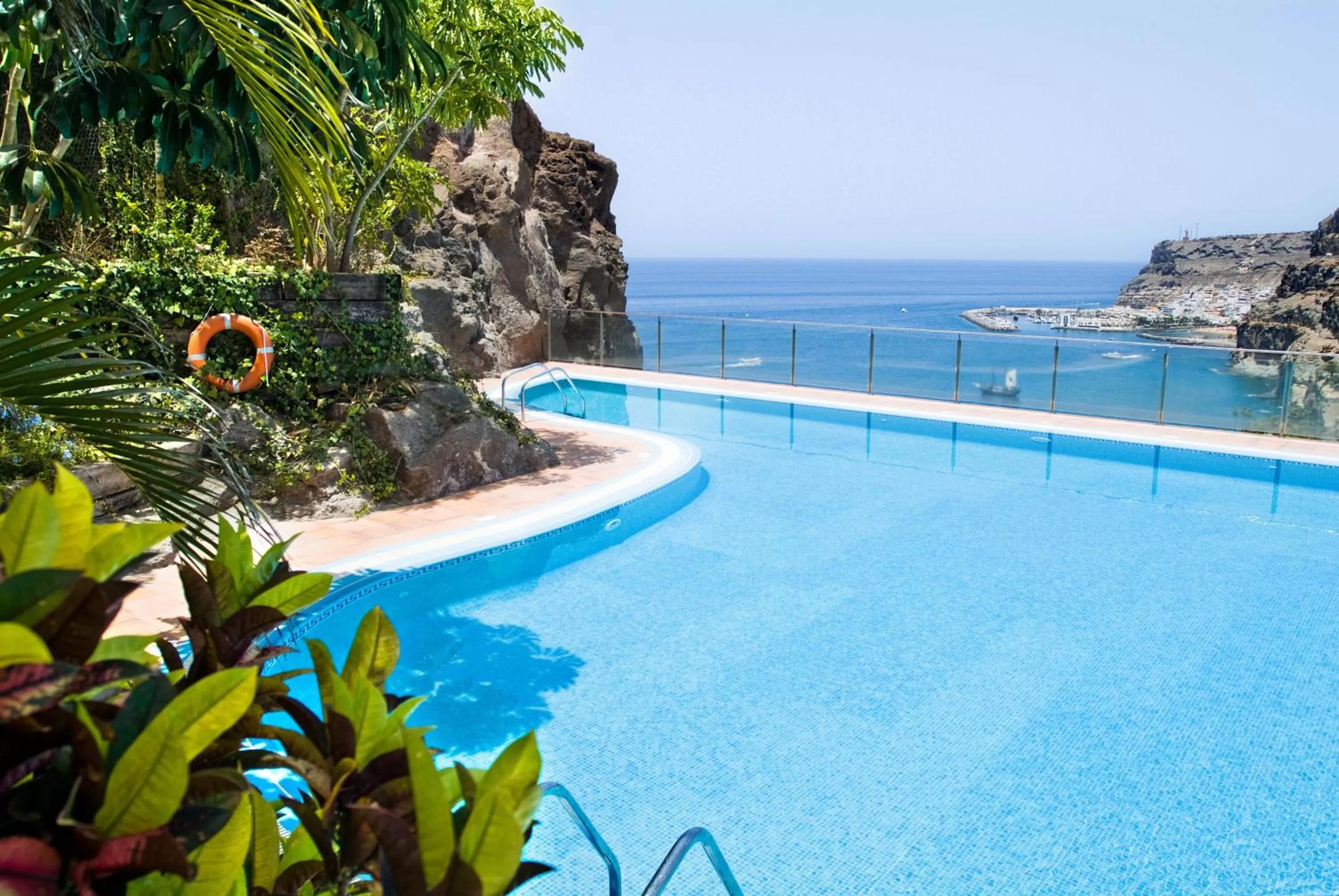 Swimming pool in Mogan Princess & Beach Club