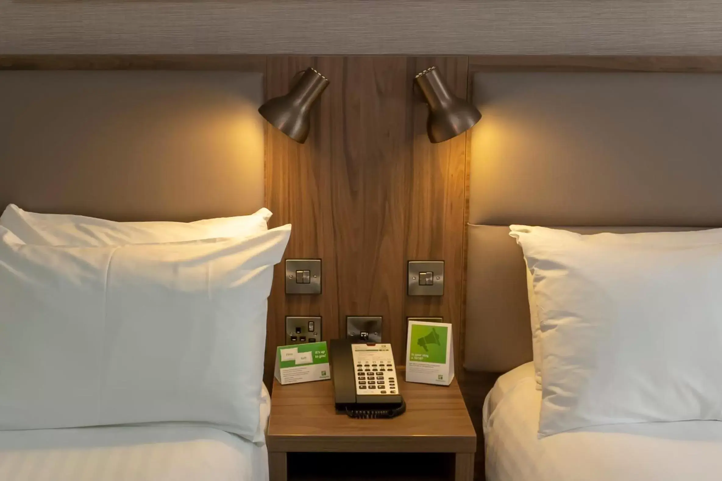 Bed in Holiday Inn Nottingham, an IHG Hotel