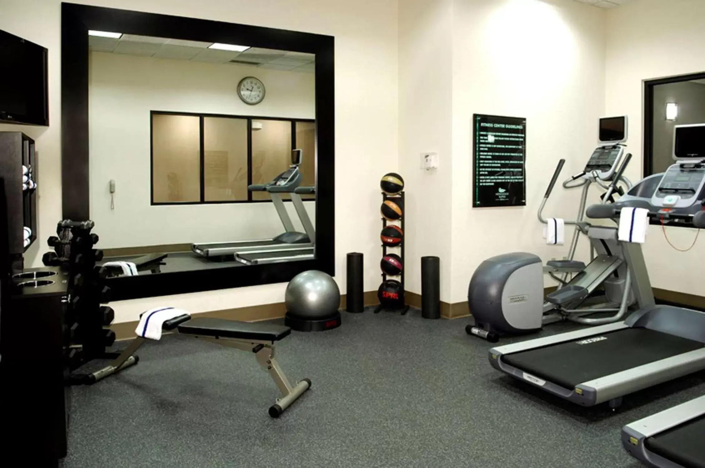 Fitness centre/facilities, Fitness Center/Facilities in Homewood Suites by Hilton Indianapolis Downtown