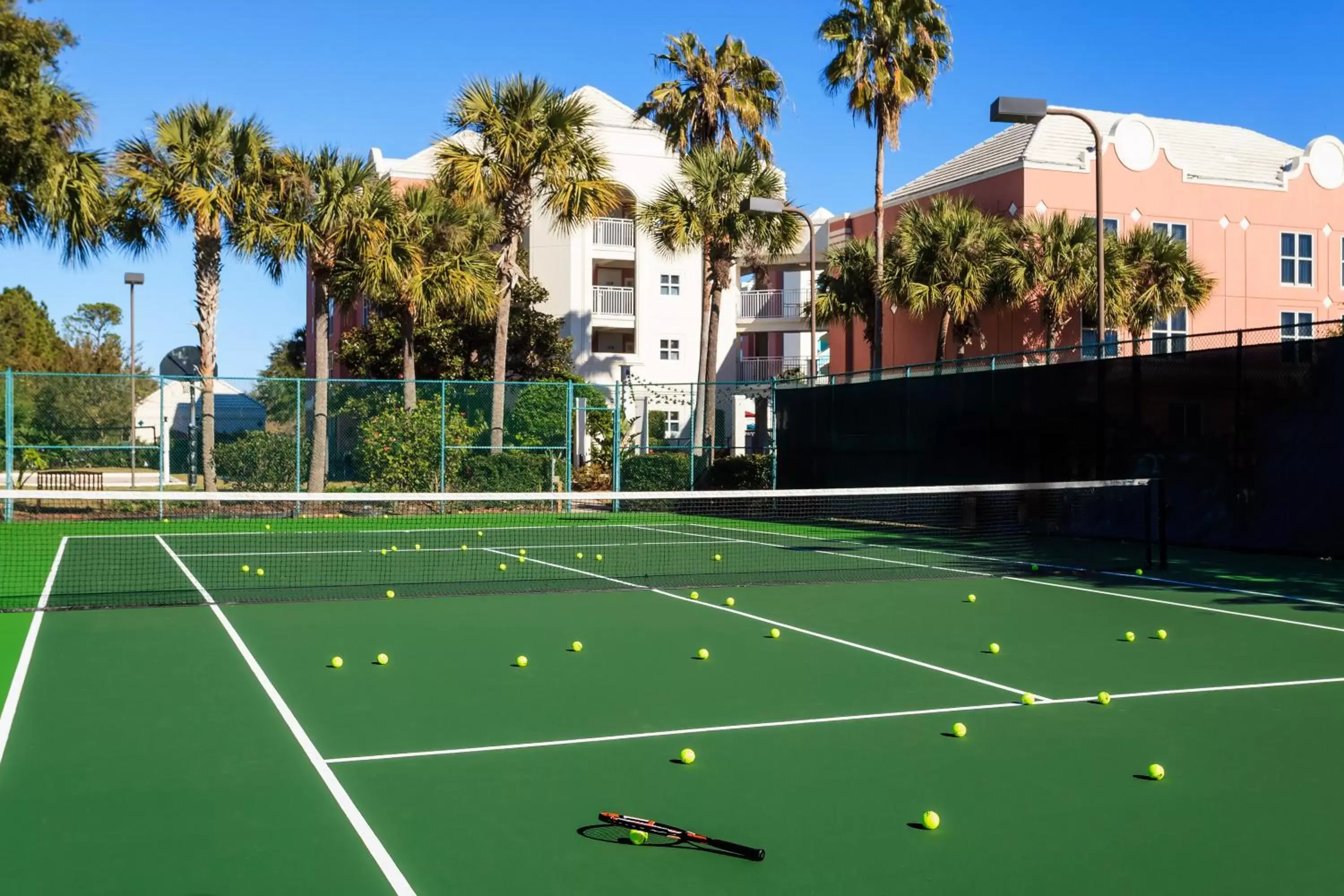 Tennis/Squash in Embassy Suites by Hilton Orlando Lake Buena Vista Resort