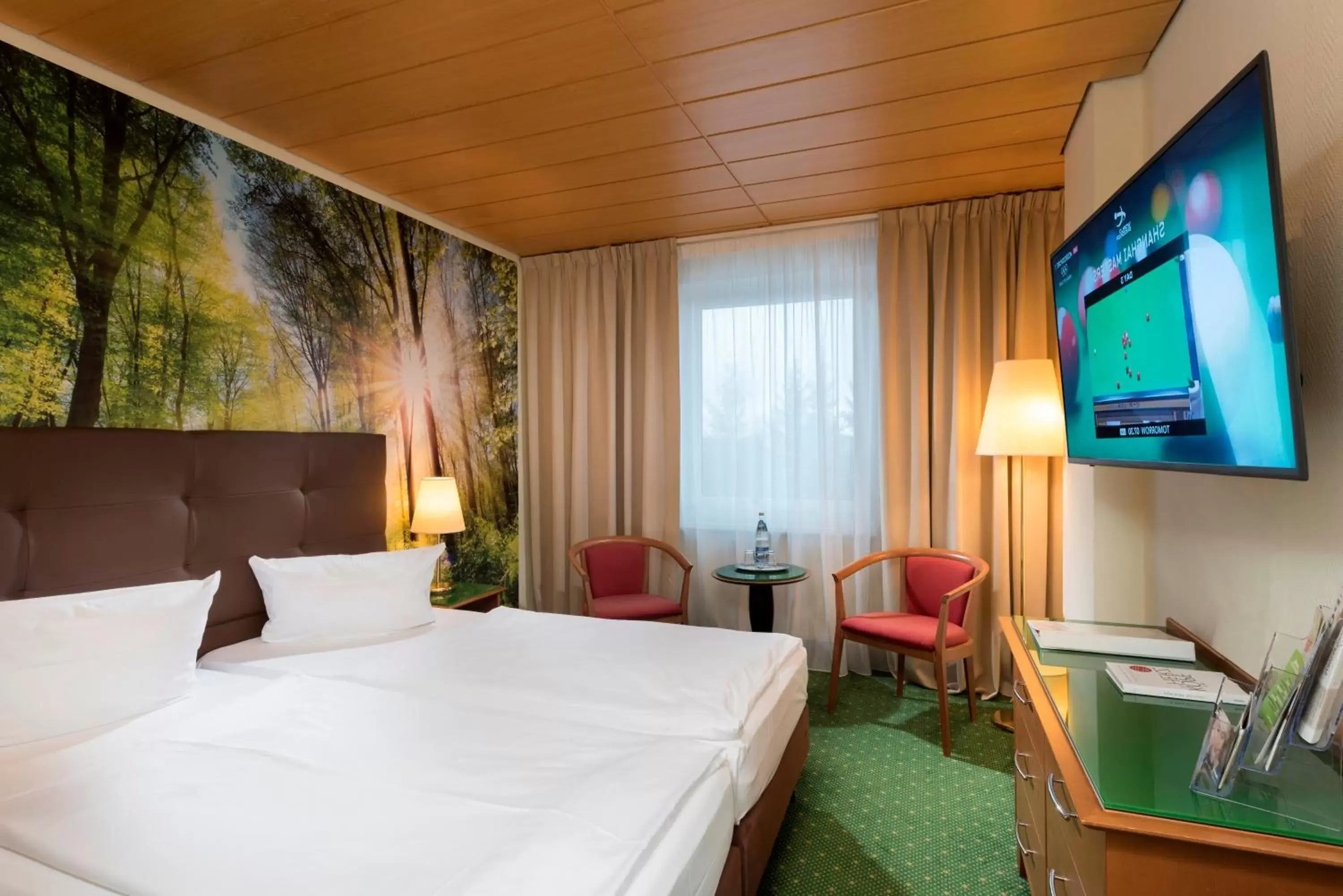 Photo of the whole room, Bed in AHORN Waldhotel Altenberg Photo of the whole room, Bed in AHORN Waldhotel Altenberg