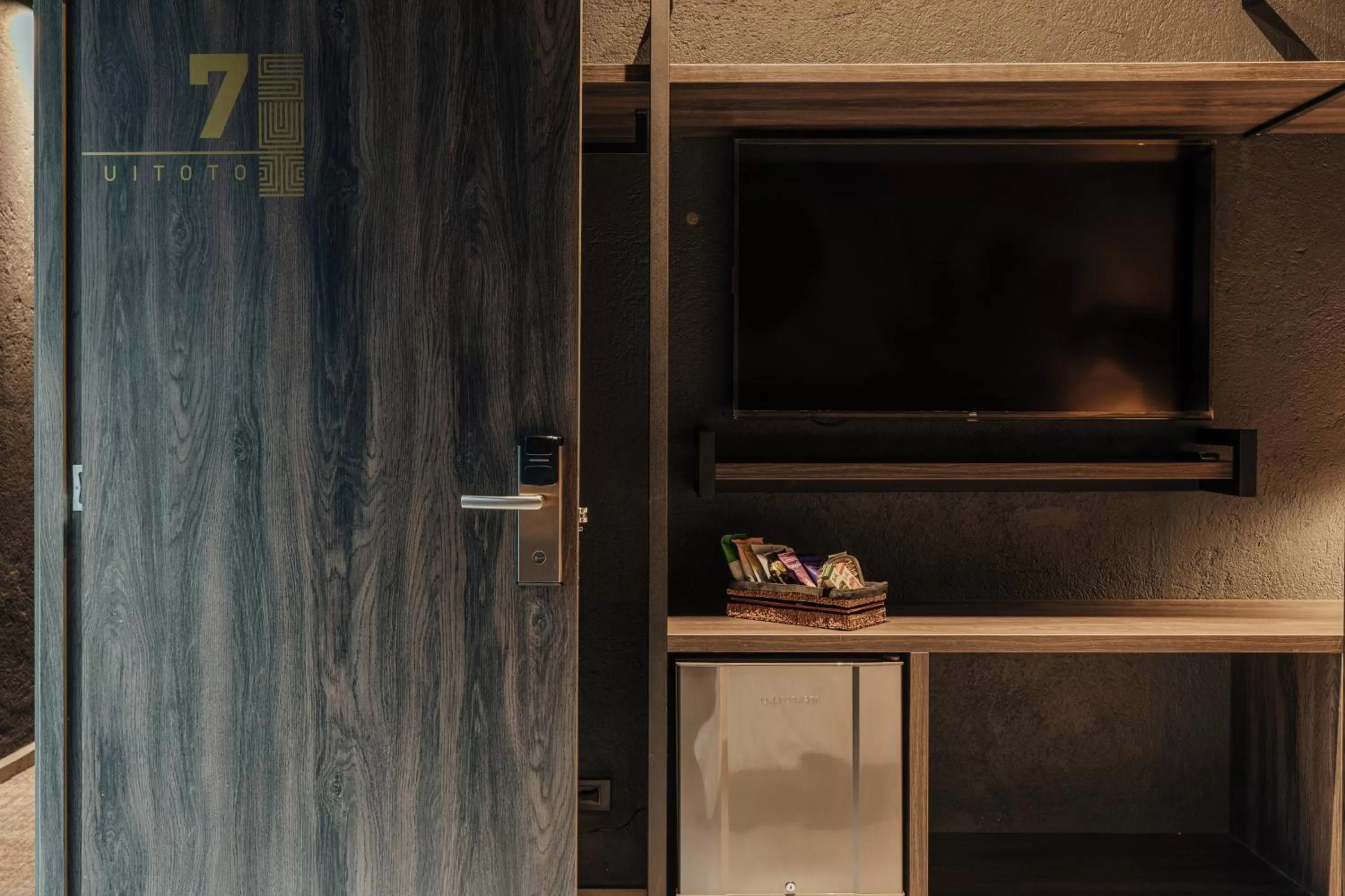 TV and multimedia in Sui Boutique Hotel