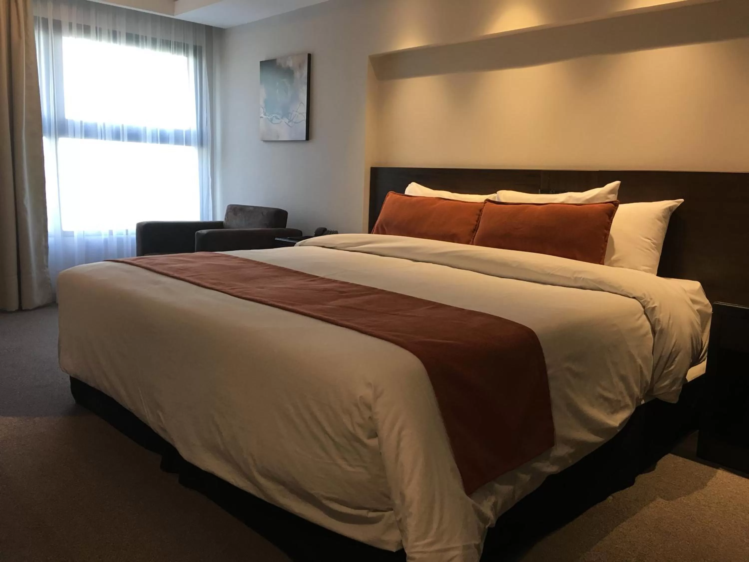 Bedroom, Bed in Crystal Tower