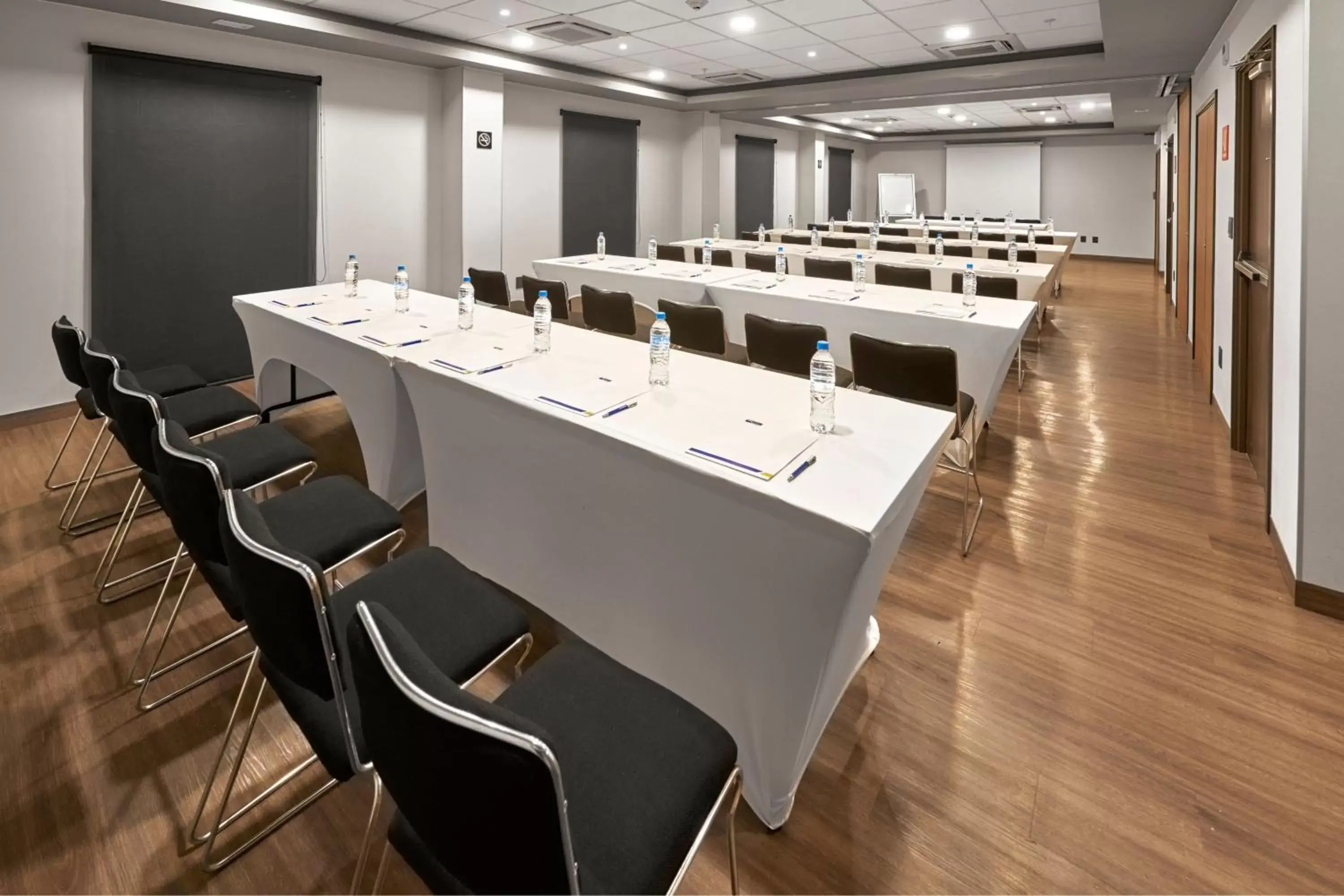Meeting/conference room in City Express by Marriott Tepic