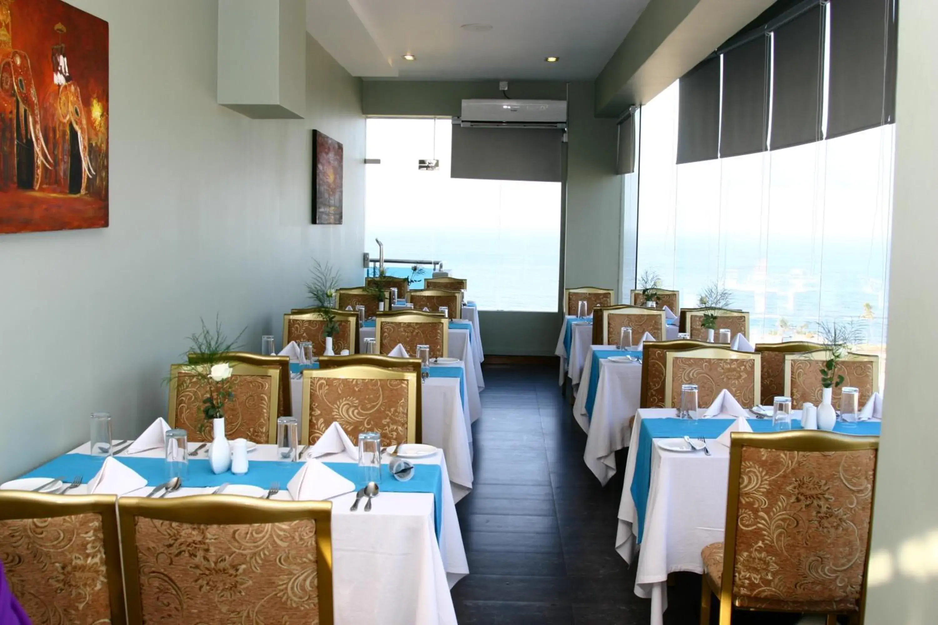 Restaurant/places to eat in Supun Arcade Residency Restaurant/places to eat in Supun Arcade Residency