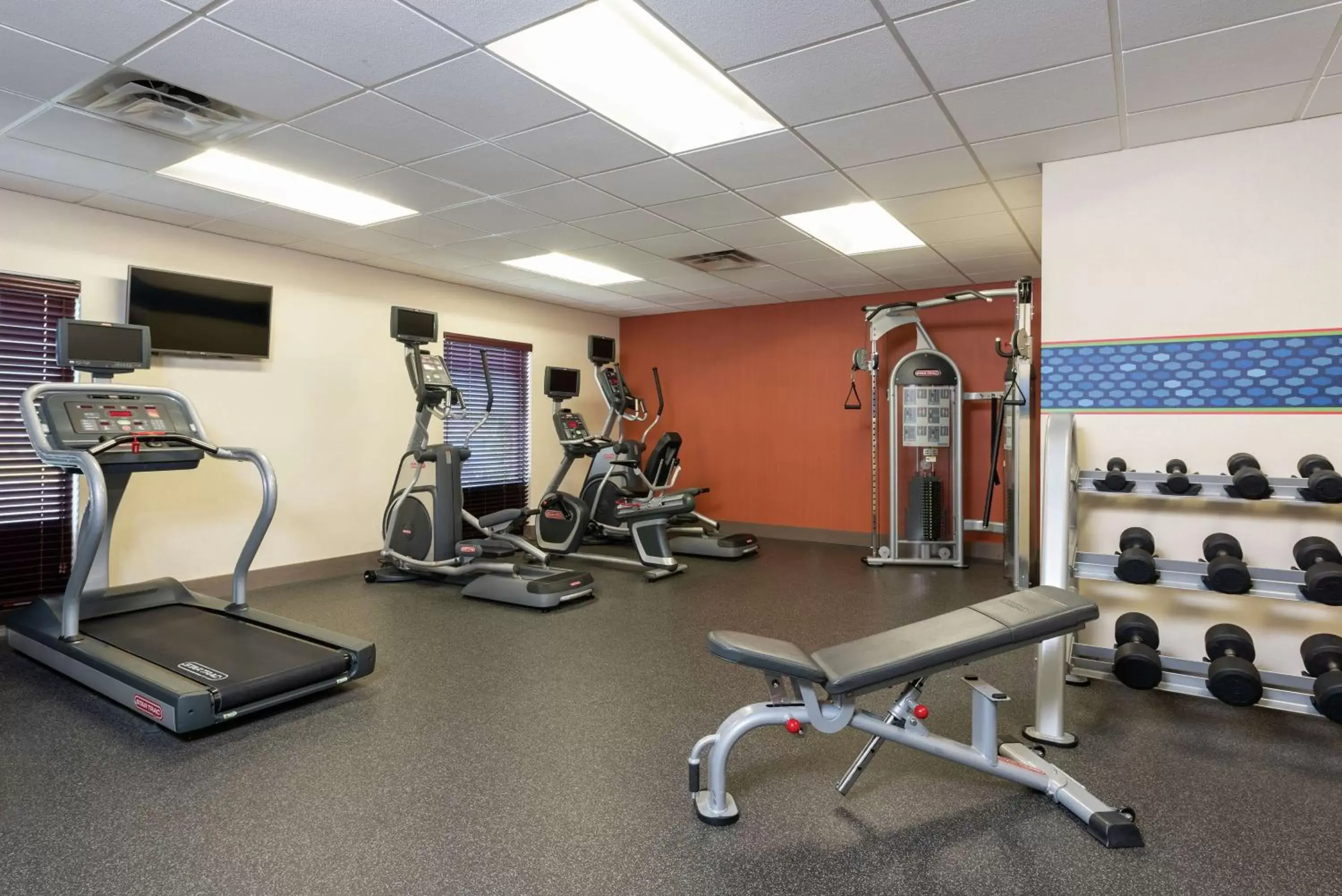 Fitness centre/facilities, Fitness Center/Facilities in Hampton Inn Akron-South