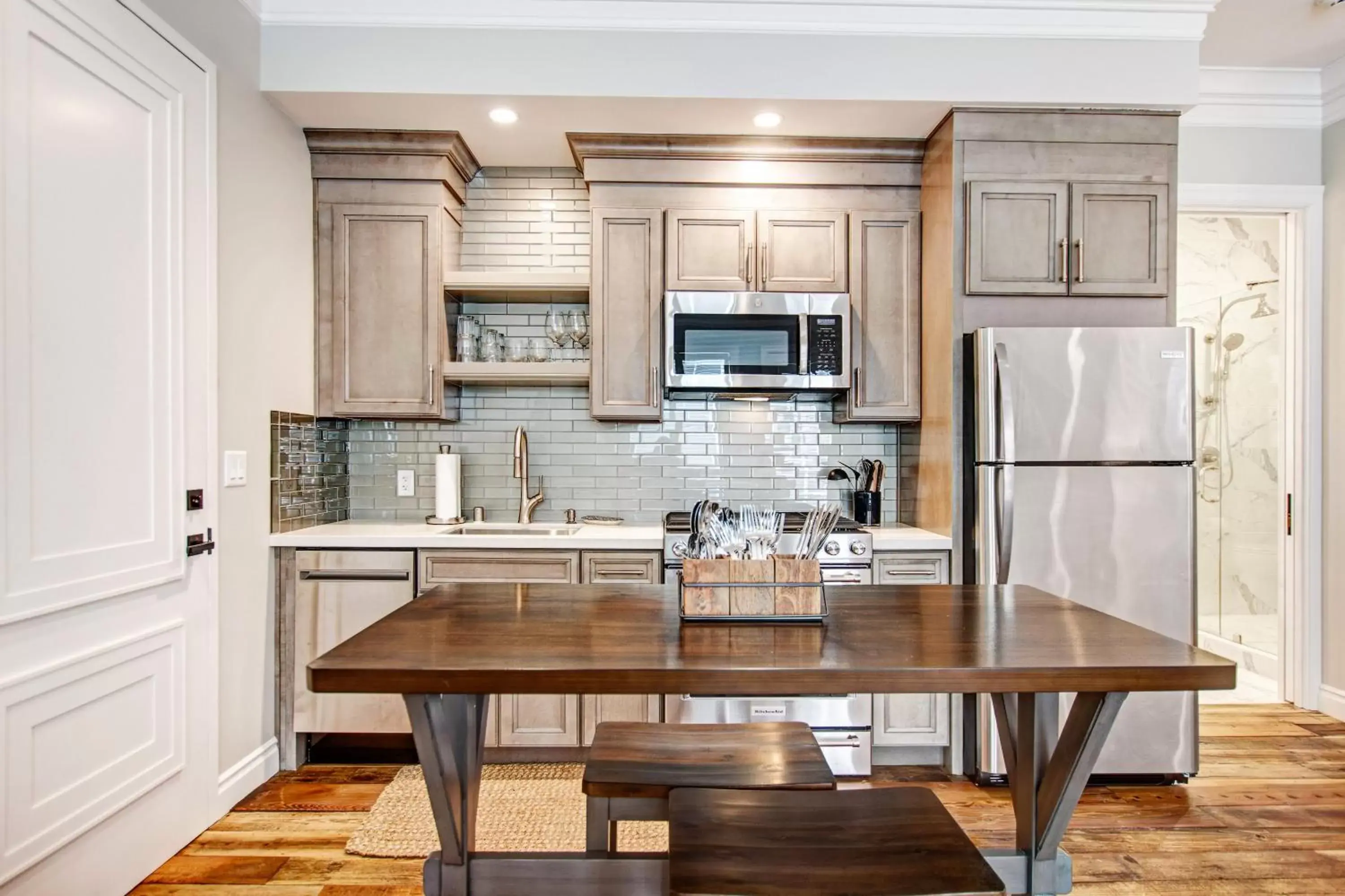 Kitchen or kitchenette, Kitchen/Kitchenette in Sonoma Bungalows