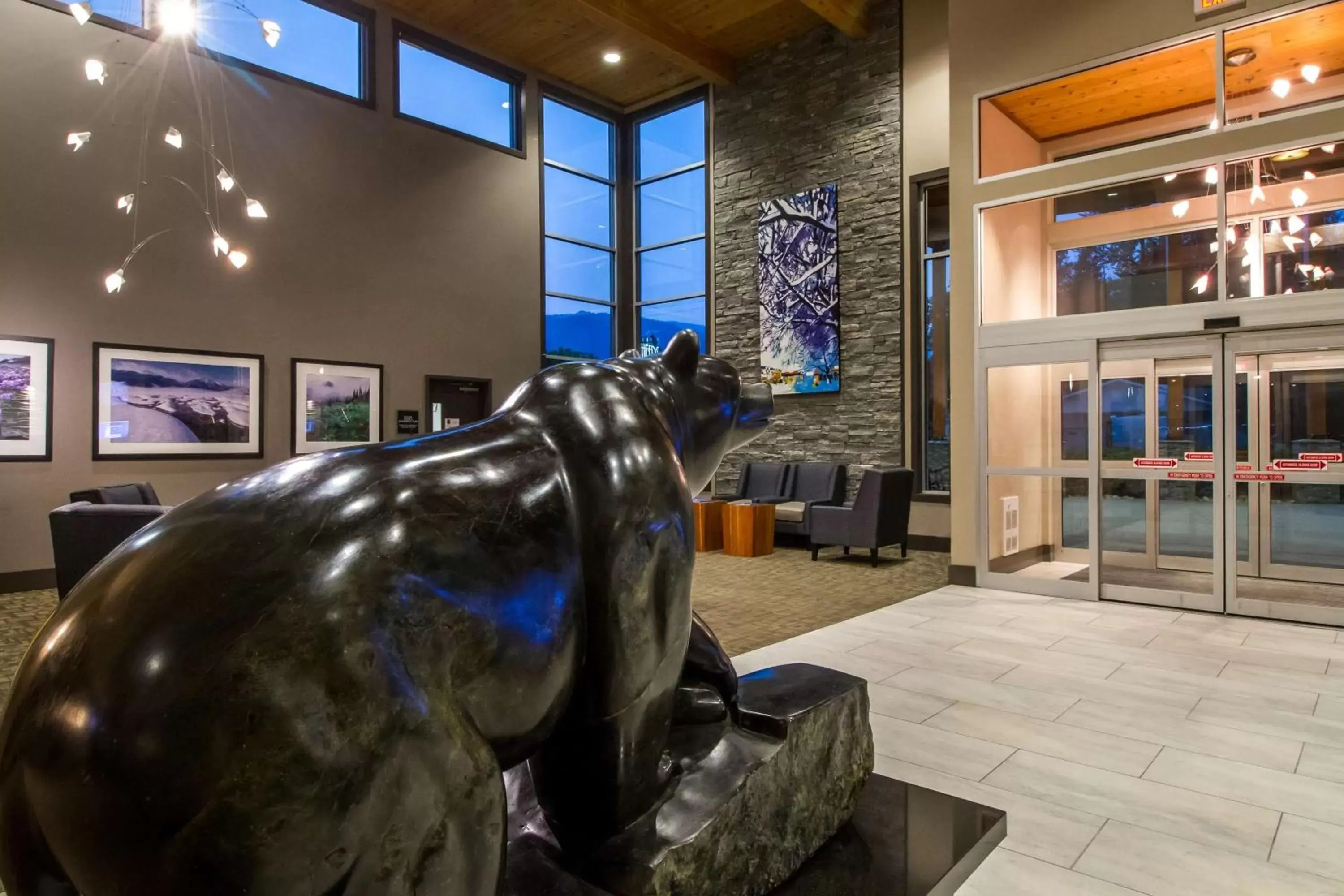 Lobby or reception in Best Western Plus Revelstoke