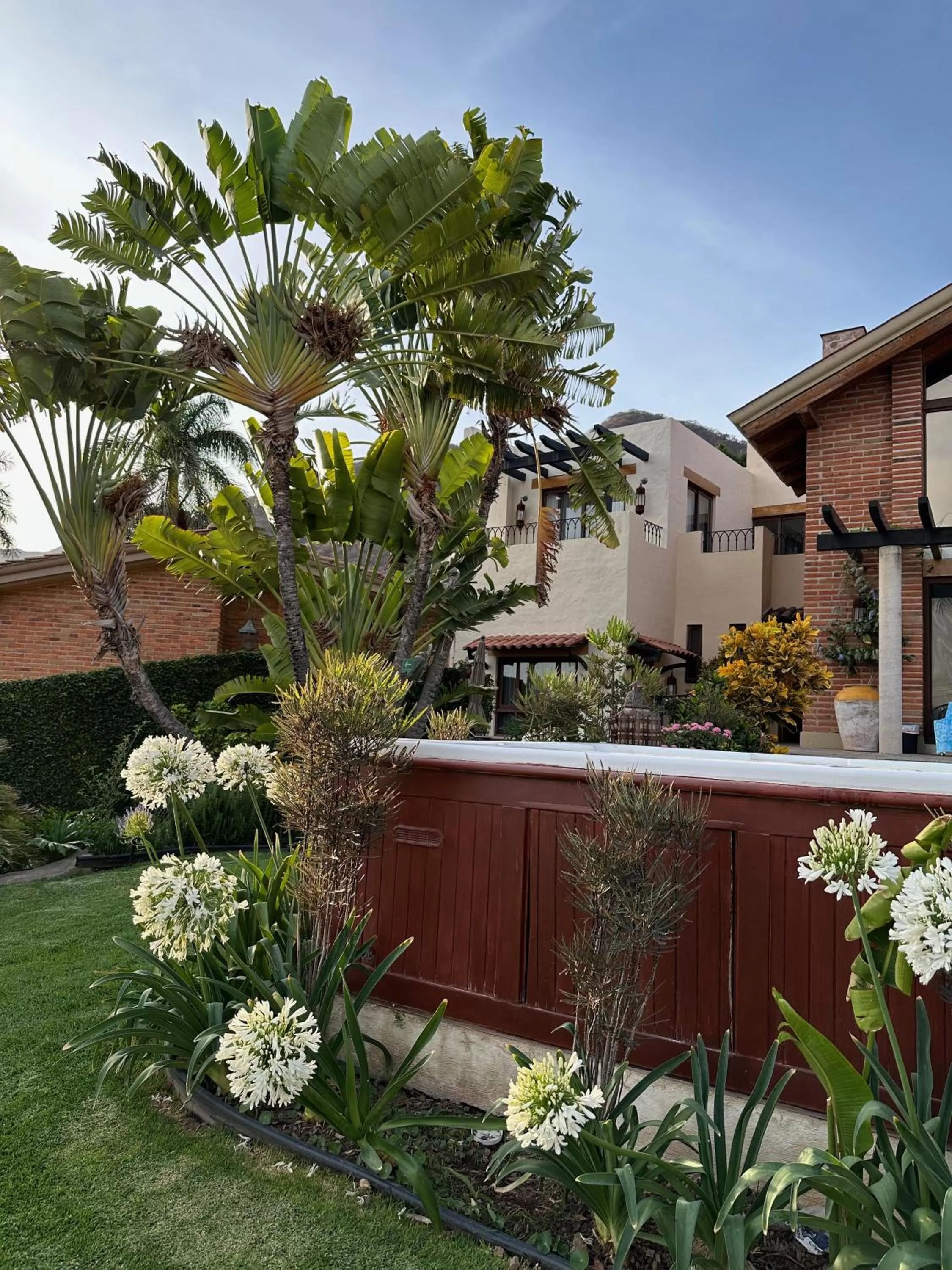 Hotel Lindo Ajijic Bed & Breakfast