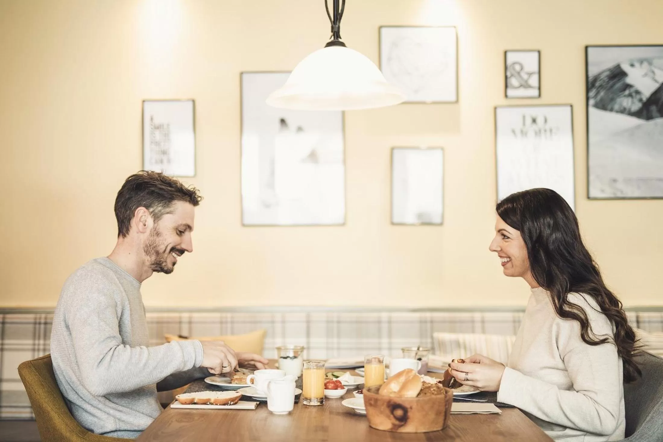 Breakfast in Hotel Johanna mitten im Ötztal