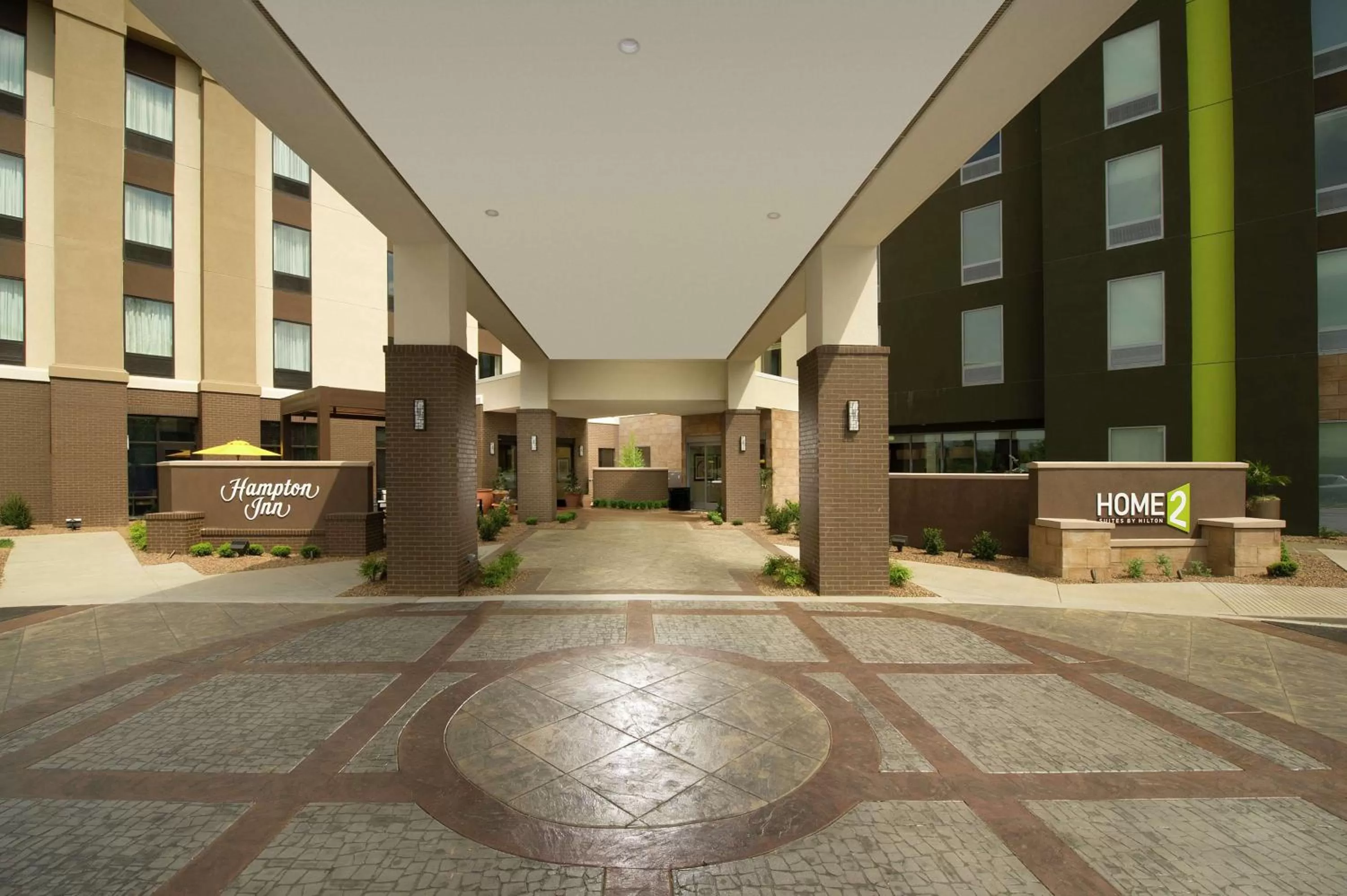 Property building in Home2 Suites by Hilton Louisville East Hurstbourne