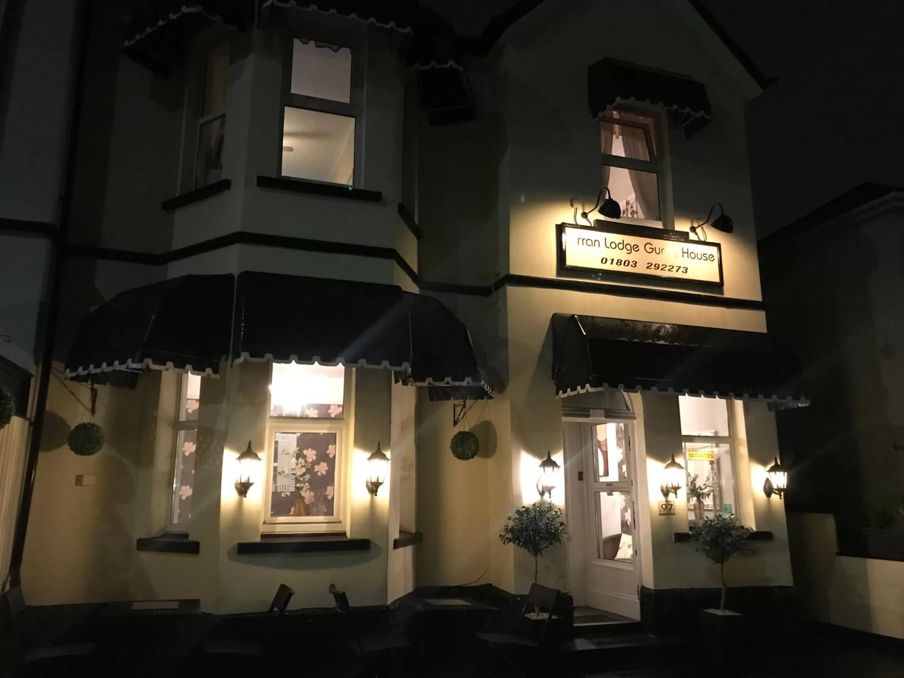 Facade/entrance in Arran Lodge B&B