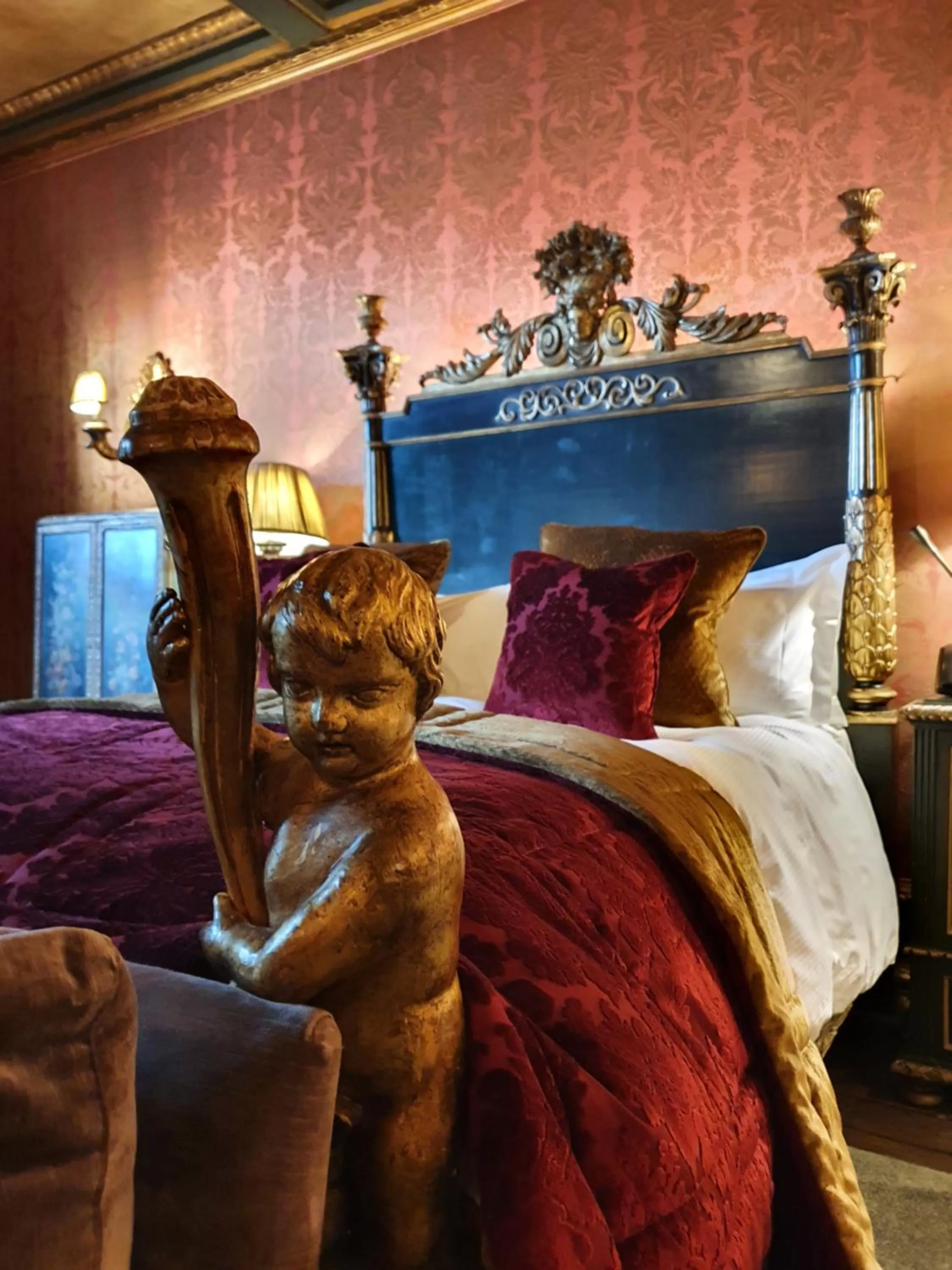 Decorative detail, Bed in Great Fosters - Near Windsor