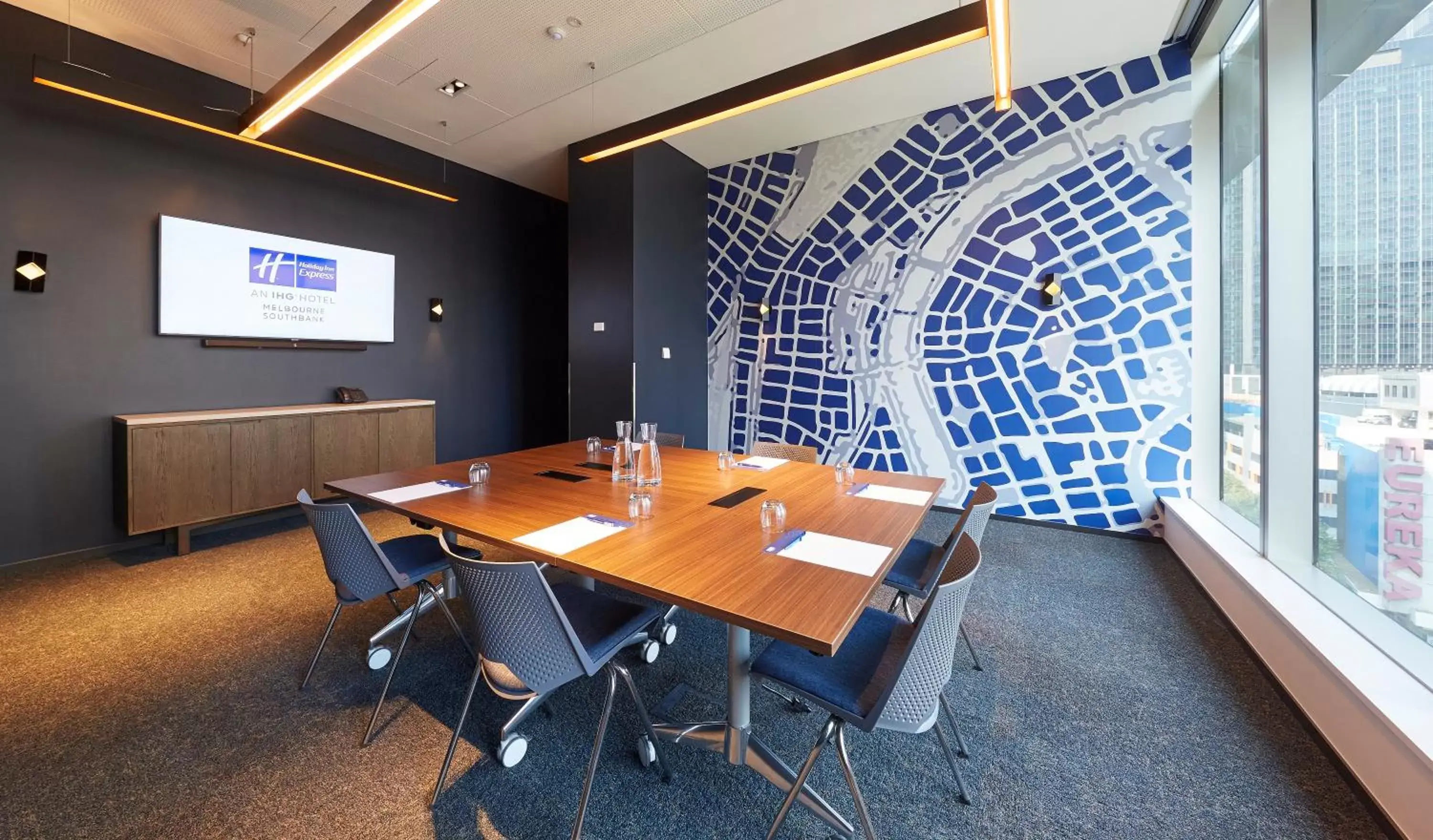 Meeting/conference room in Holiday Inn Express Melbourne Southbank, an IHG Hotel