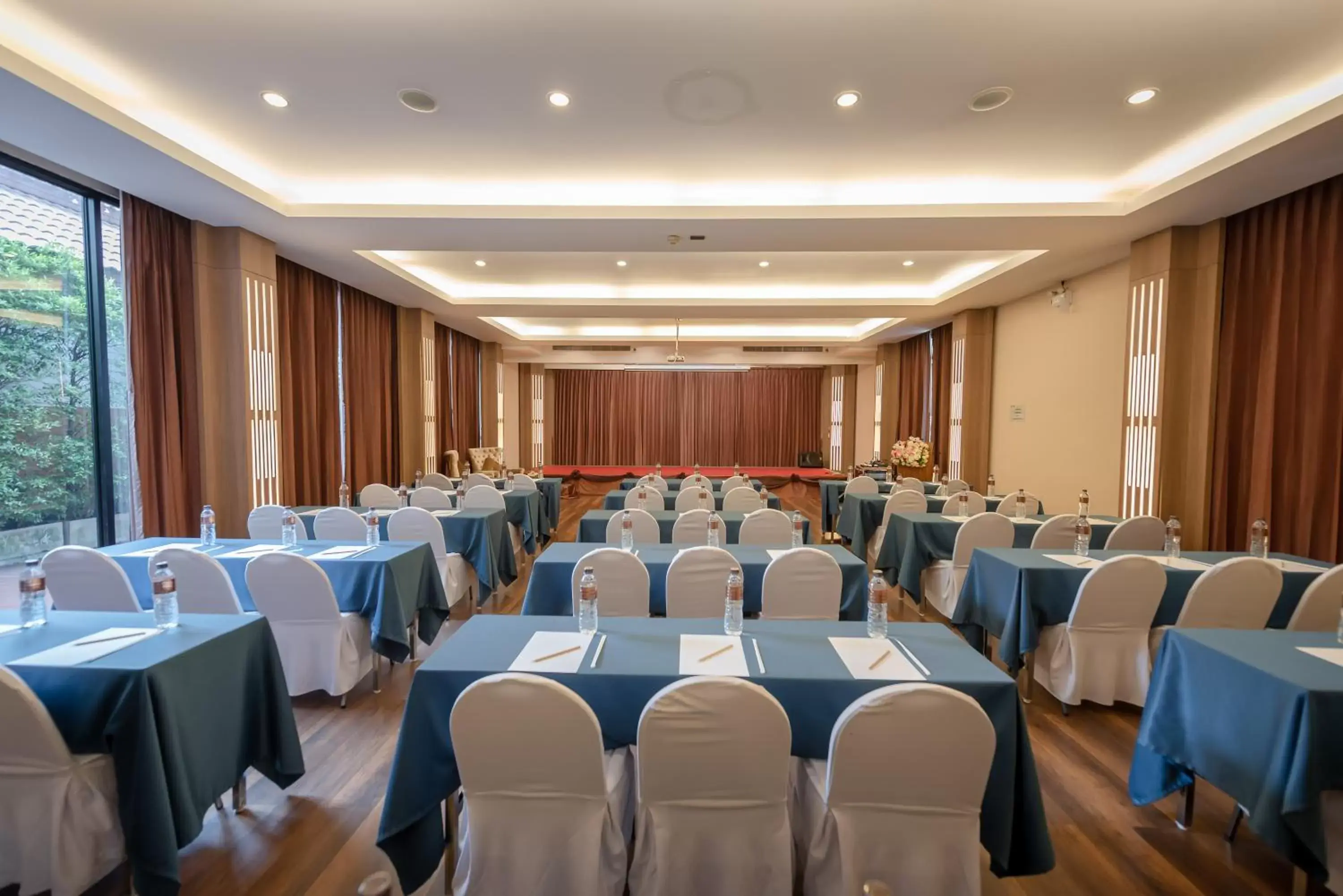 Meeting/conference room in The Pannarai Hotel