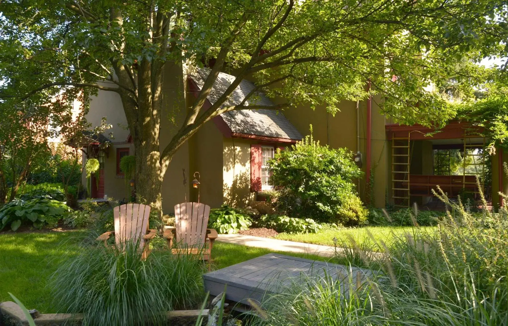 Property Building in The Lancaster Bed and Breakfast