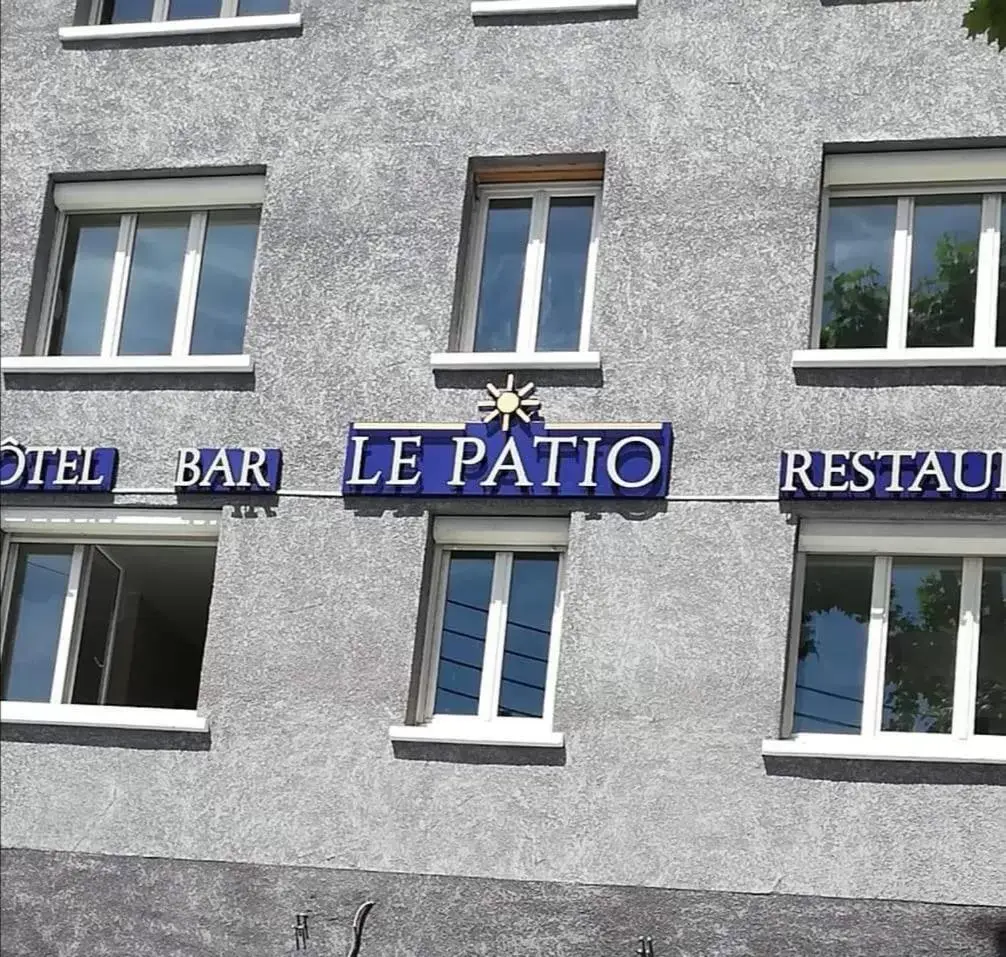 Property Building in LE PATIO