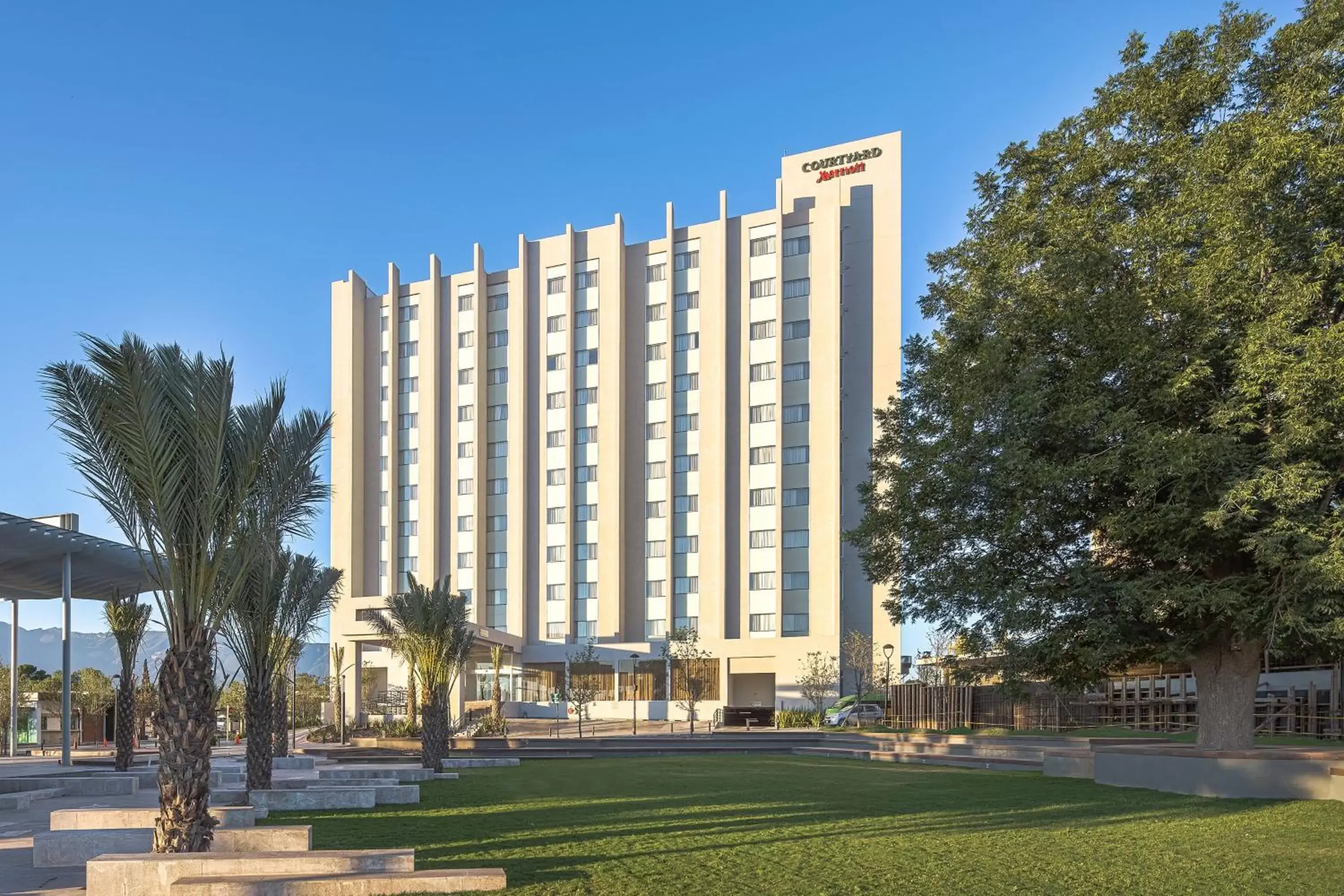 Property Building in Courtyard by Marriott Saltillo