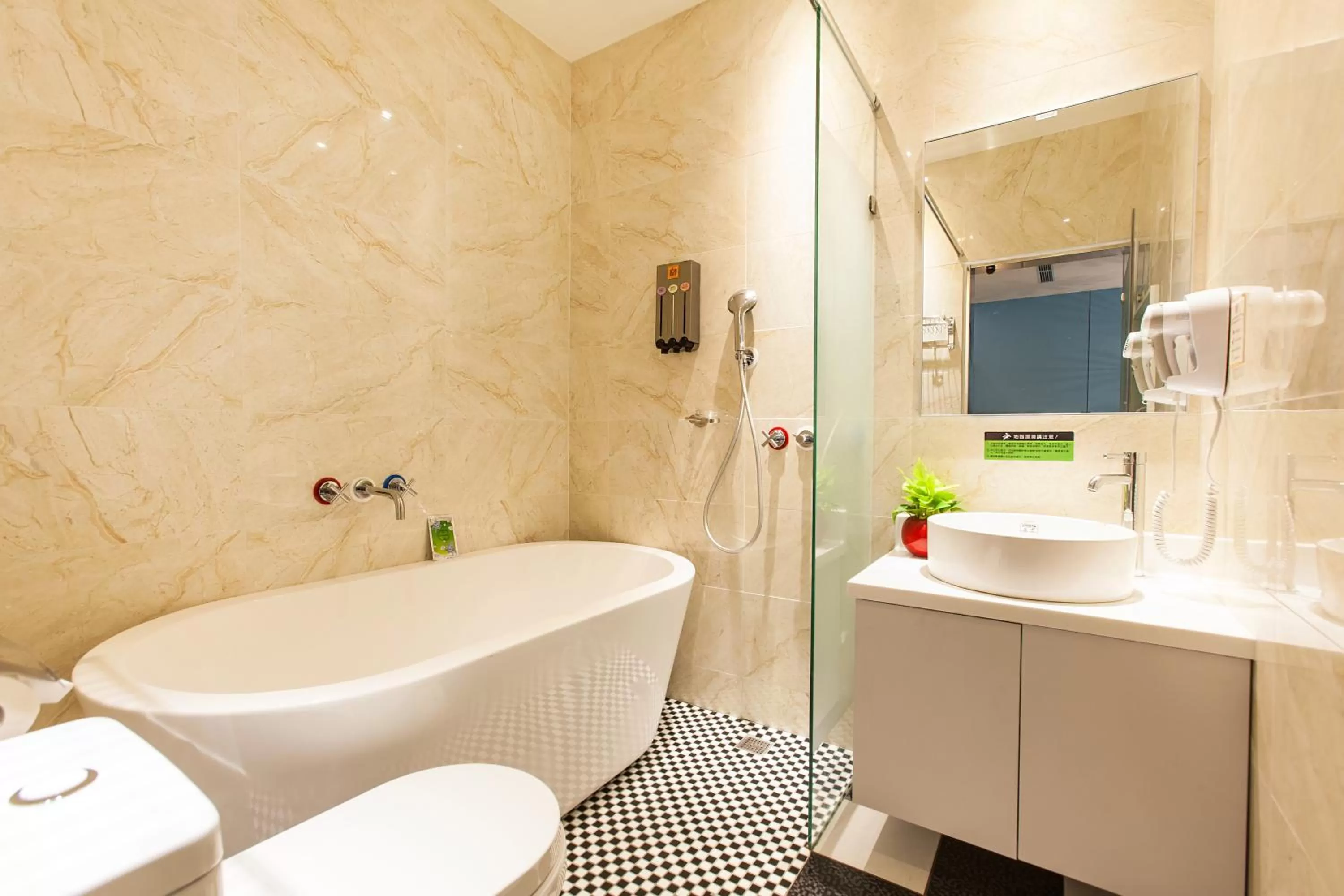 Bathroom in 168 Motel-Hsinchu