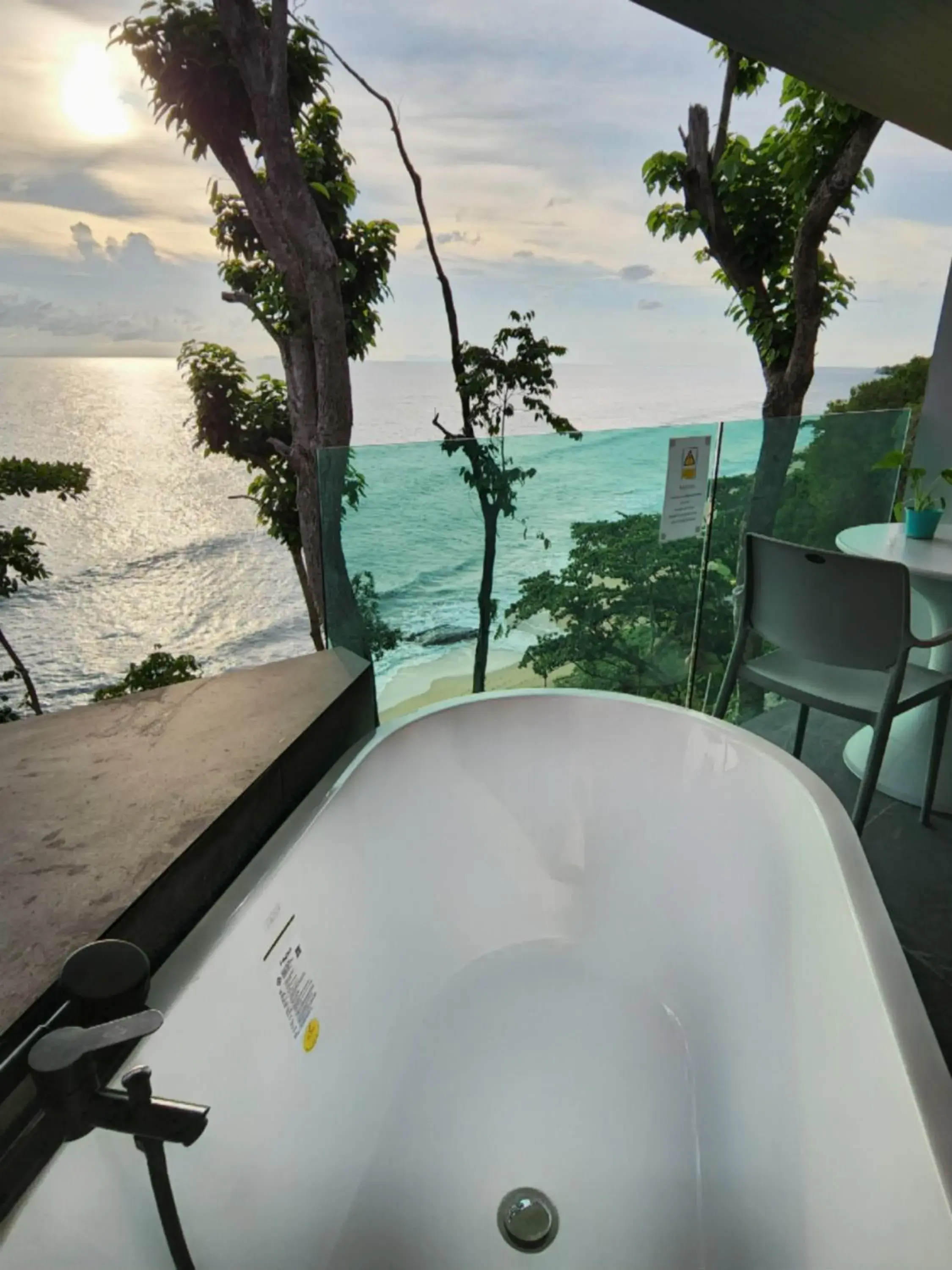 Sea view in Cliff Lanta Suite-Koh Lanta Krabi