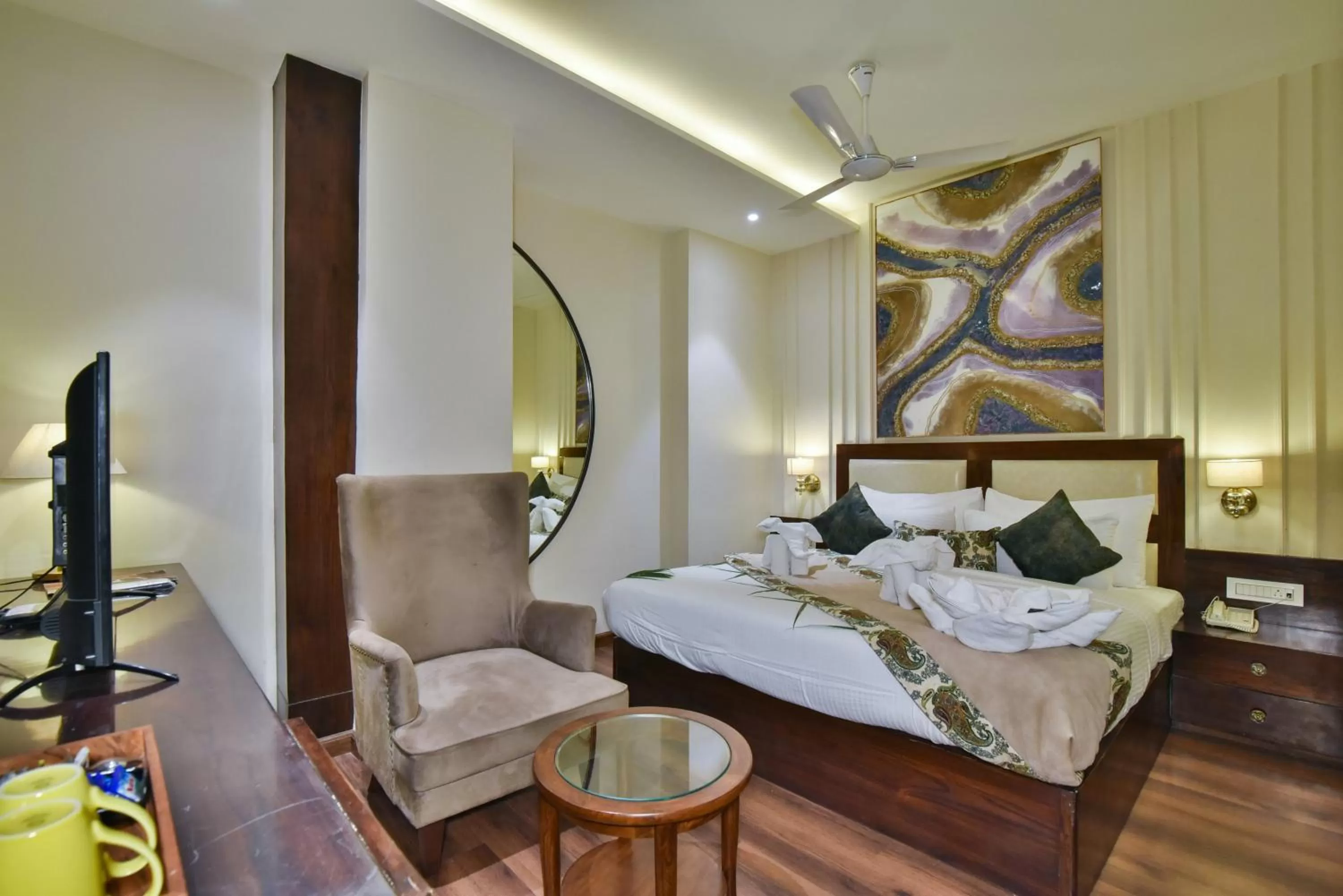 Photo of the whole room in Hotel BR Grand -Near Golden Temple