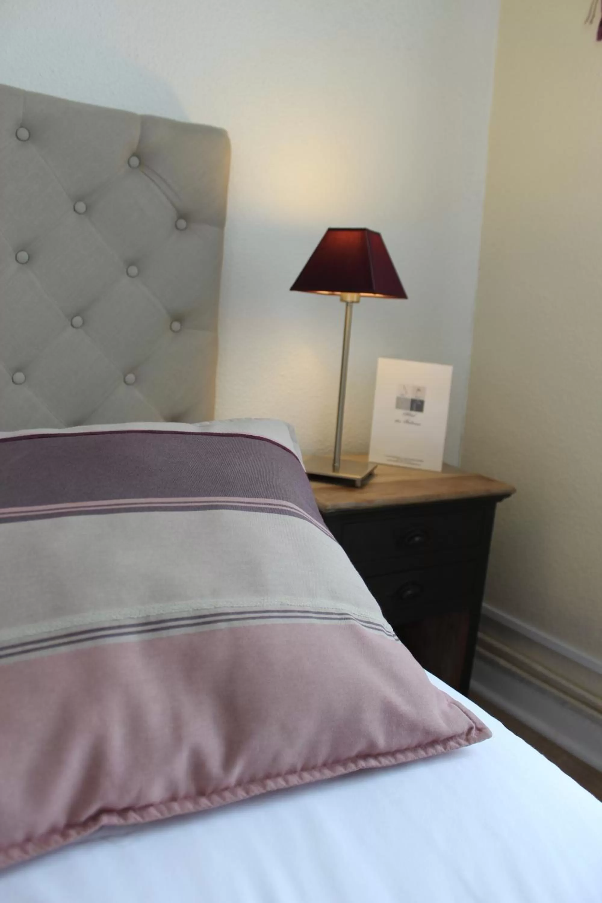 Photo of the whole room, Bed in Hotel Des Falaises