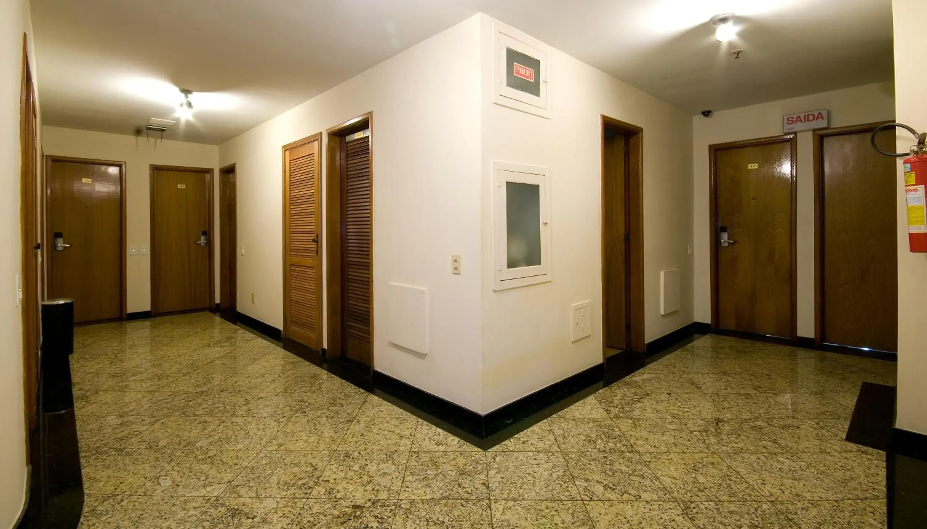 Property building in Hotel Rondônia Palace