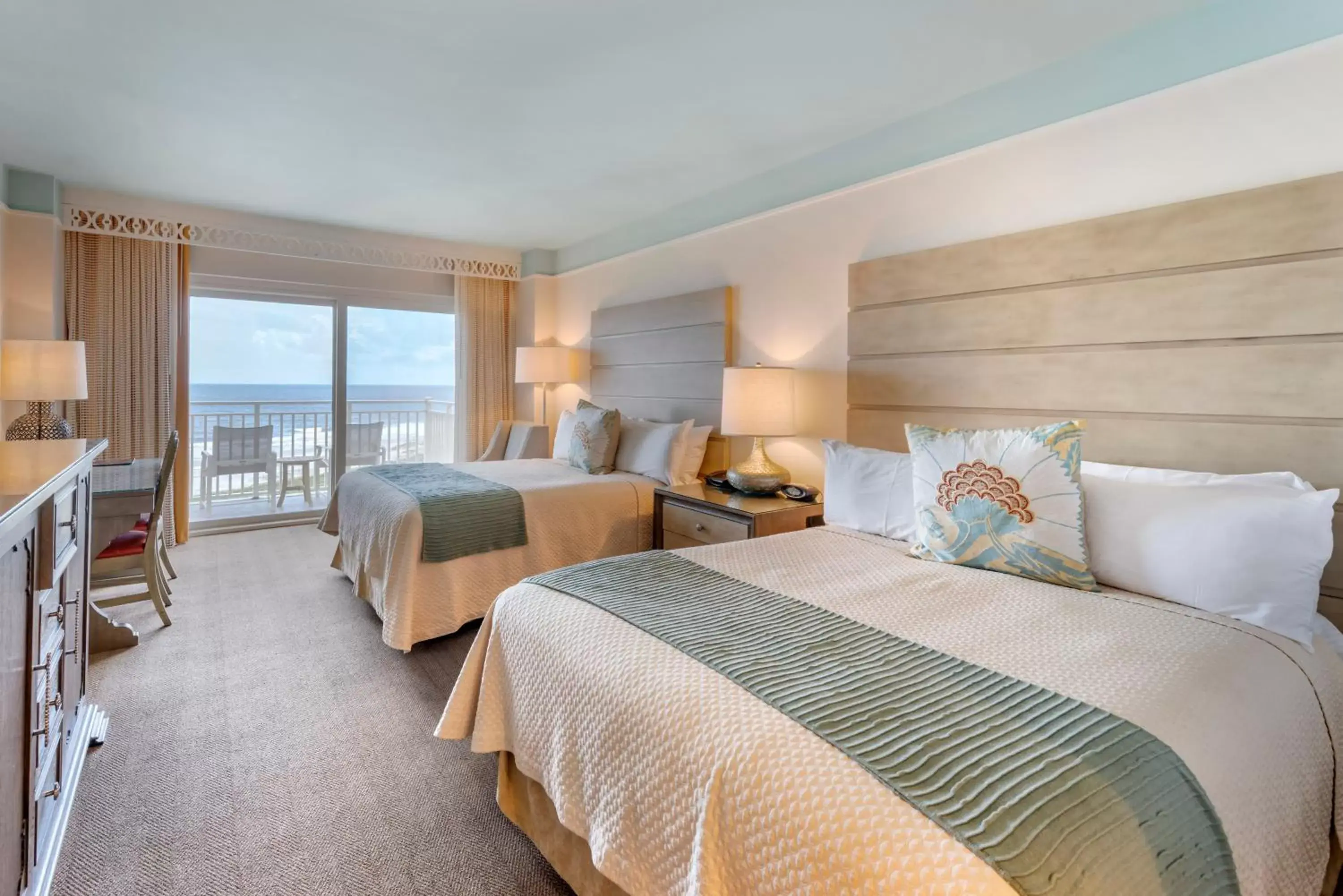 Bedroom, Bed in Omni Amelia Island Resort & Spa Bedroom, Bed in Omni Amelia Island Resort & Spa