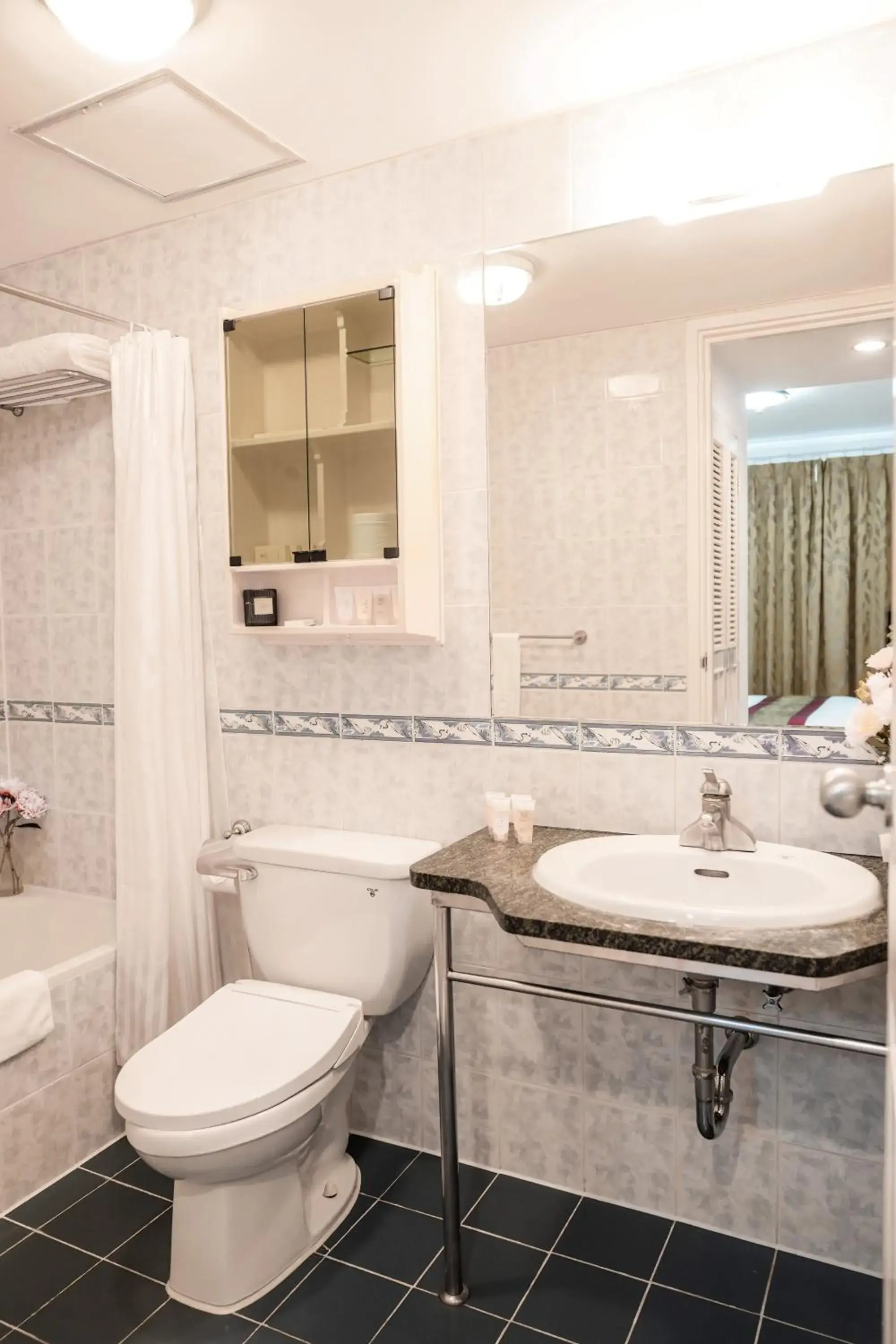 Bathroom in Daeha Serviced Apartment
