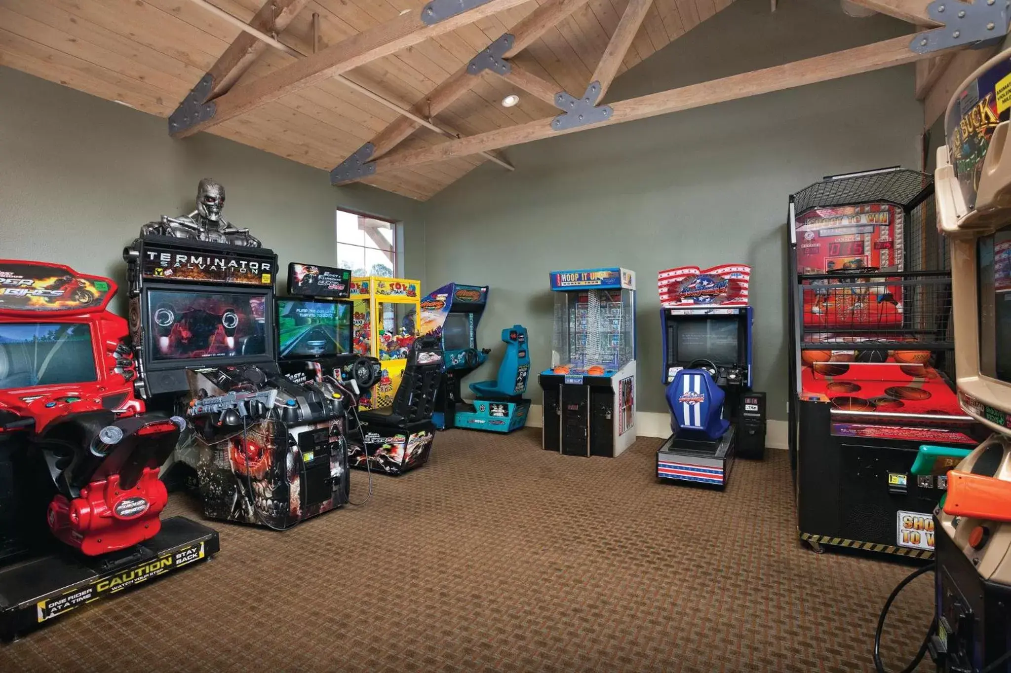 Game Room, Supermarket/Shops in WorldMark Angels Camp