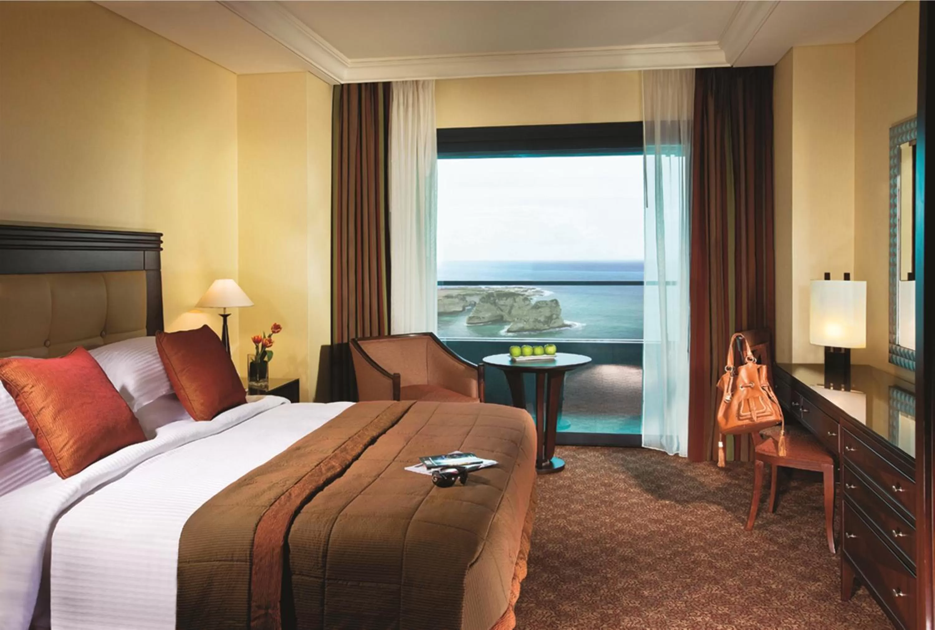 Bedroom, Bed in Raouche Arjaan by Rotana