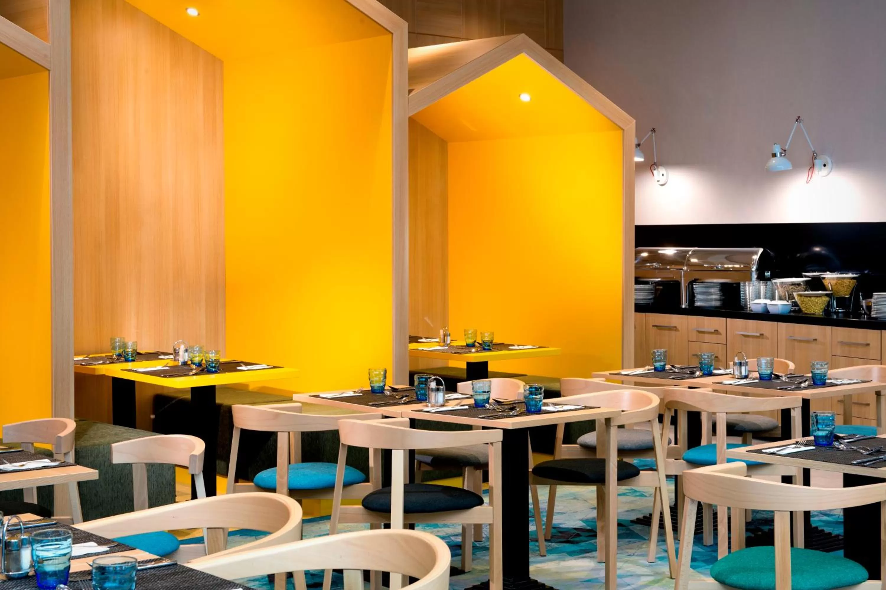 Restaurant/places to eat in Ibis Styles Budapest Center