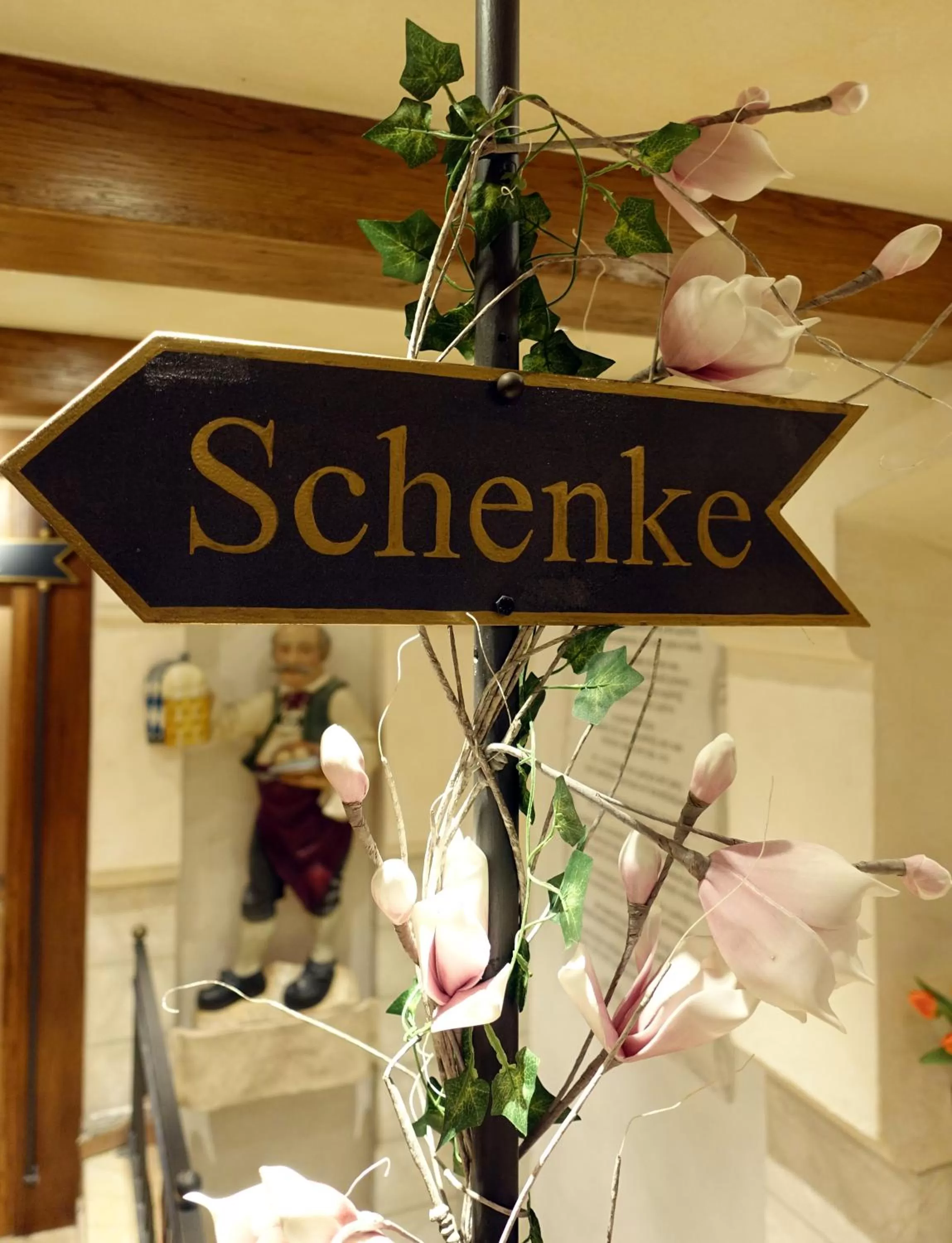 Restaurant/places to eat in Altstadt-Hotel Zum Hechten