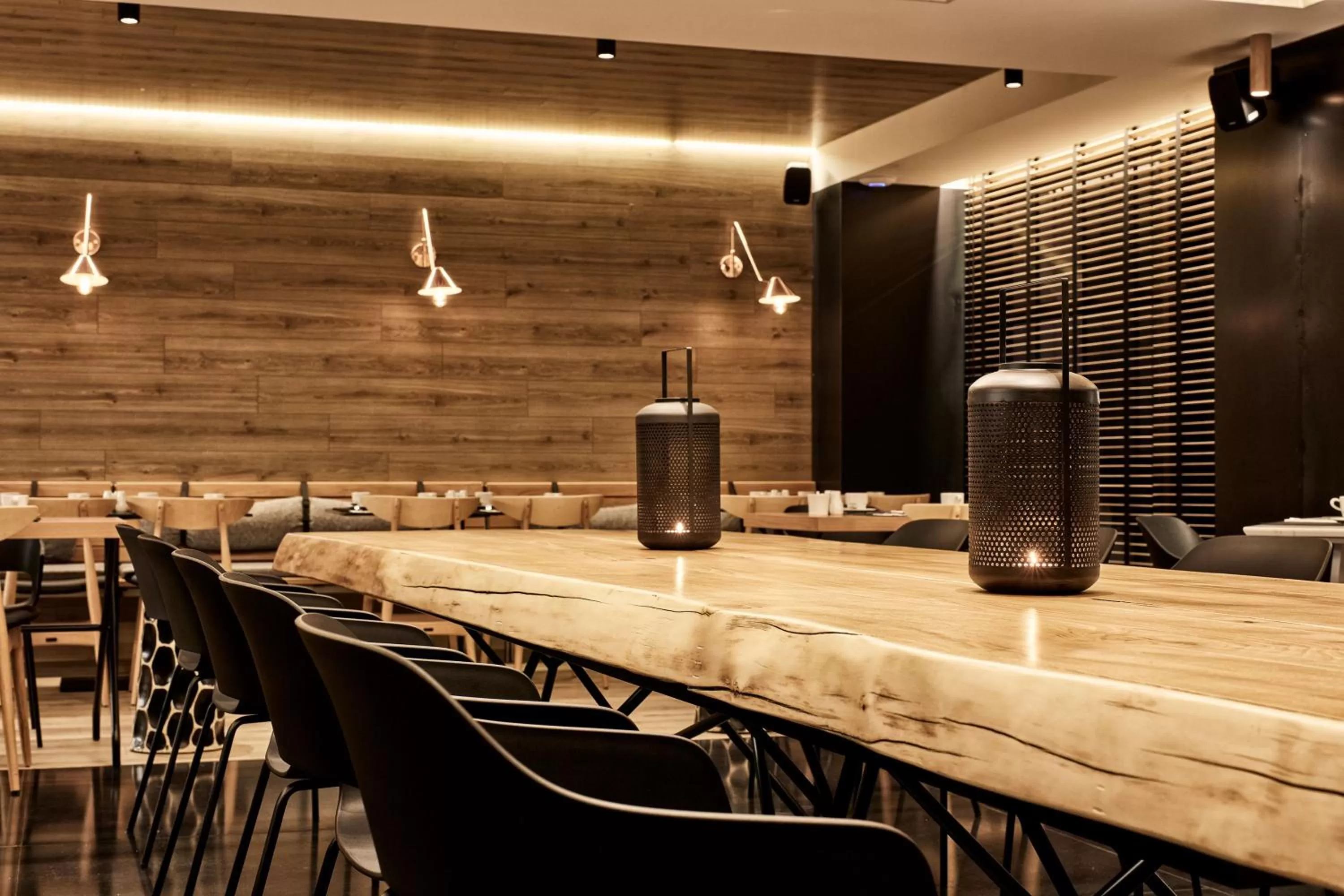 Restaurant/places to eat in Ibis Styles Heraklion Central