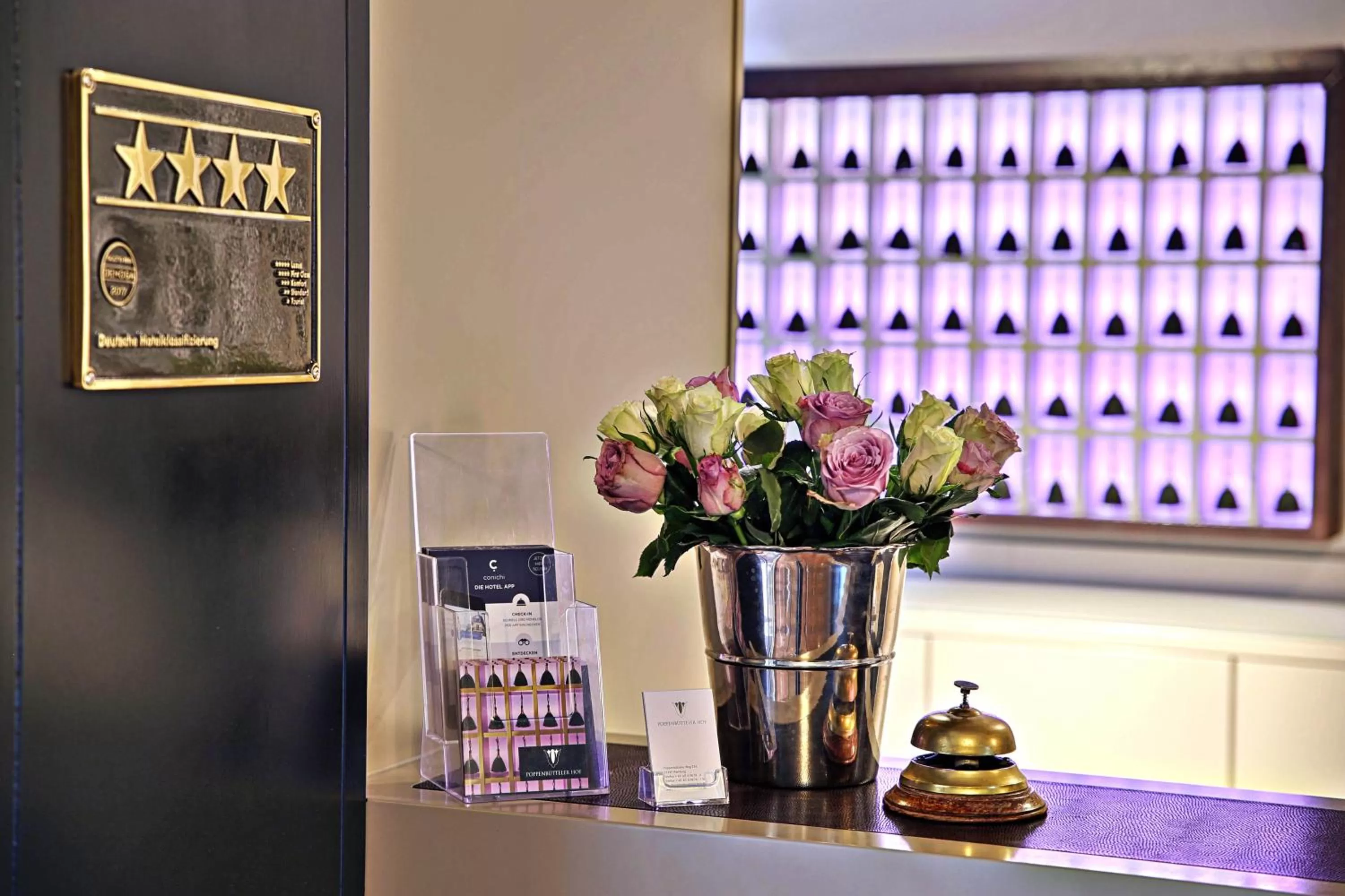 Lobby or reception in Boutique Hotel Poppenbütteler Hof