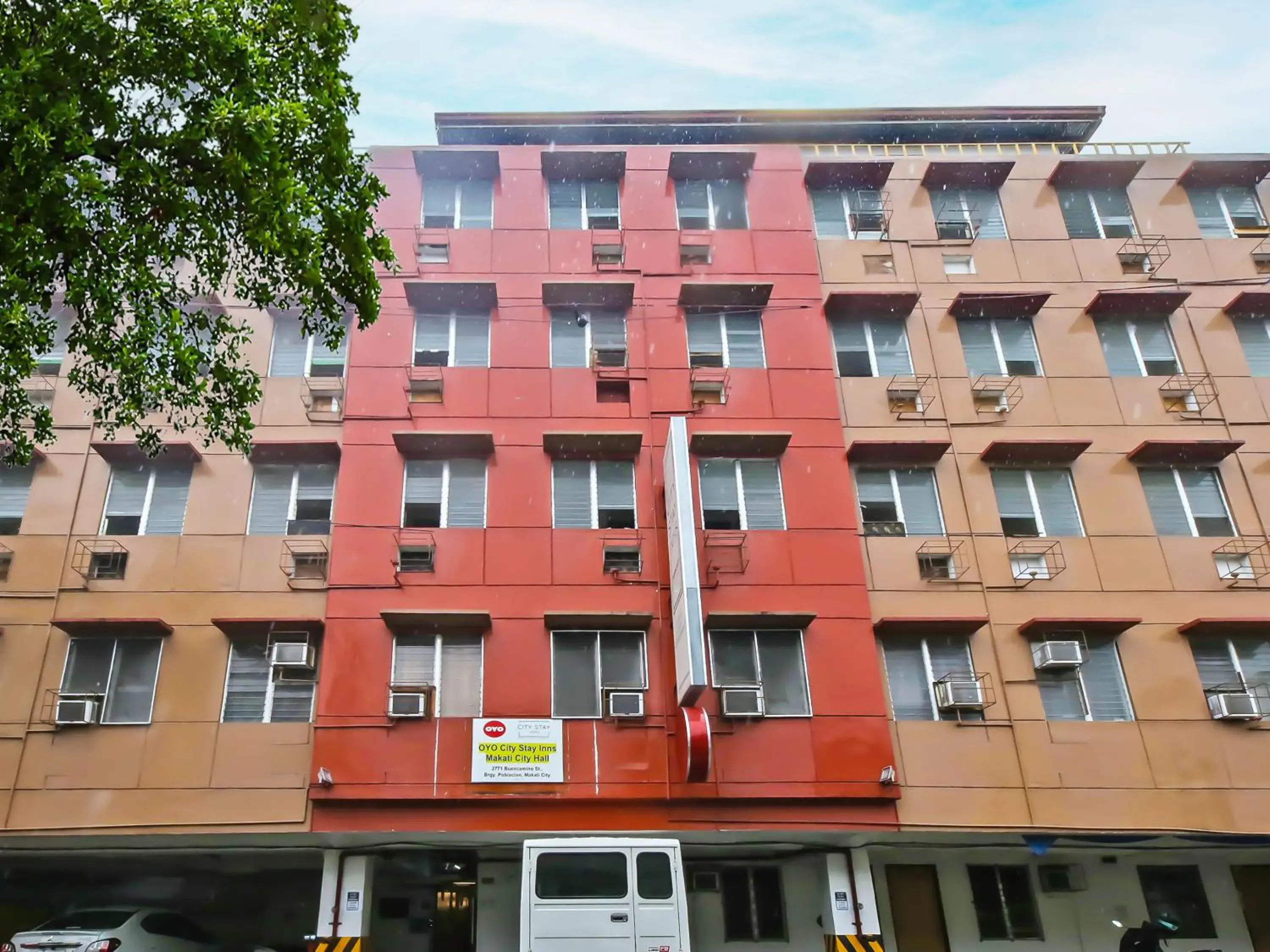 Property Building in OYO 882 City Stay Inns Makati City Hall