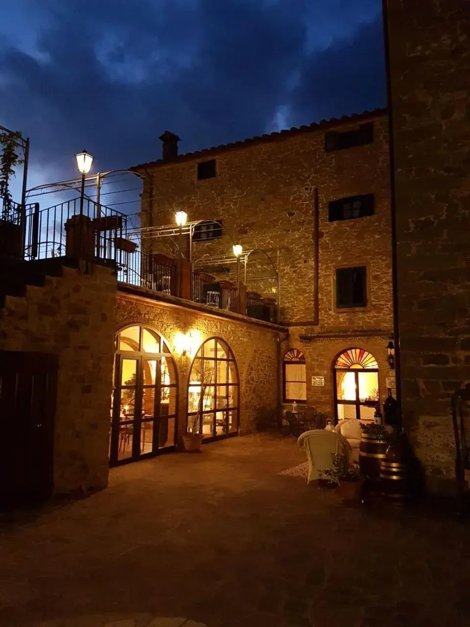 Night, Property Building in Villa Schiatti