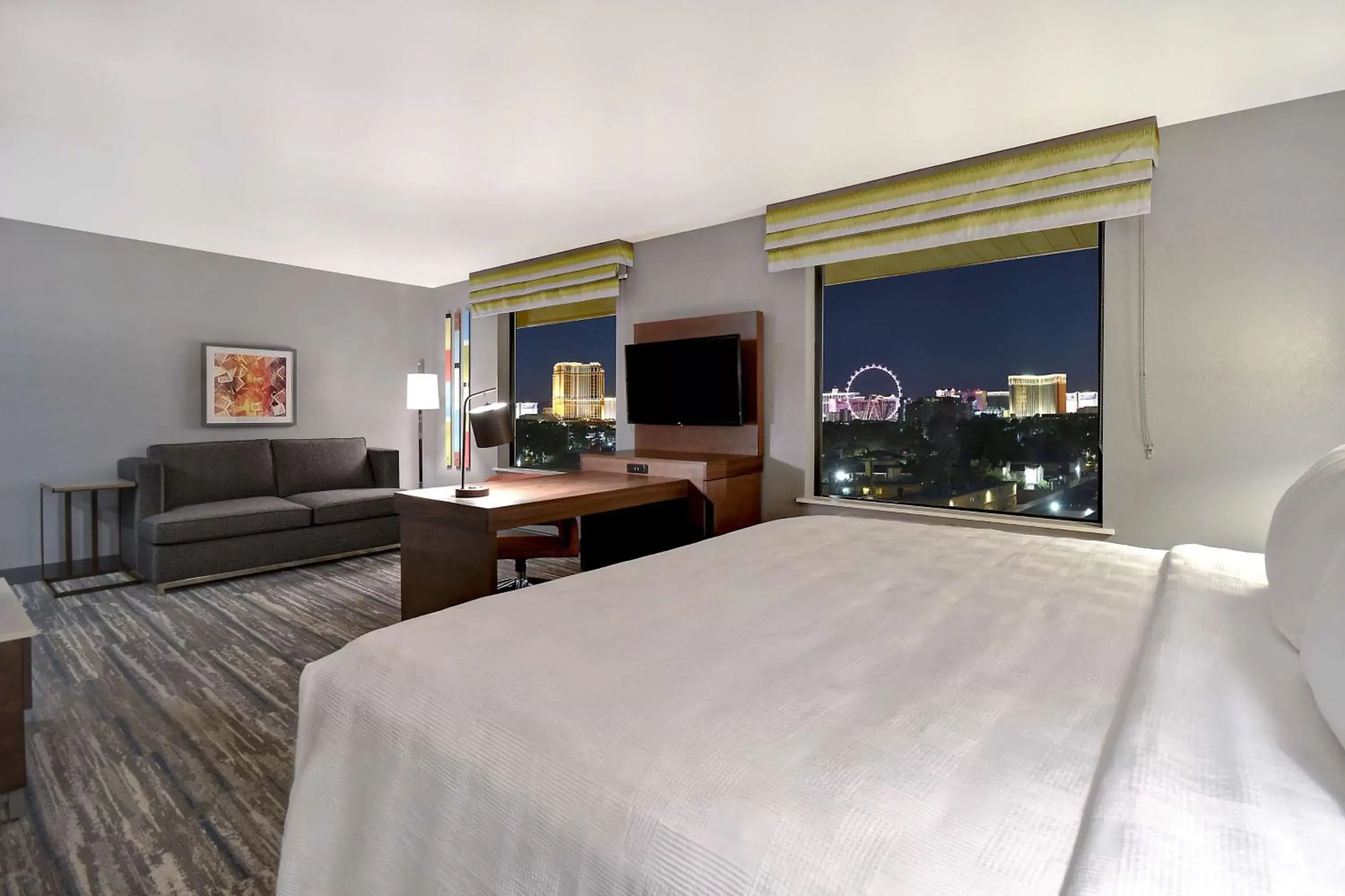 Bedroom in Hampton Inn & Suites Las Vegas Convention Center - No Resort Fee