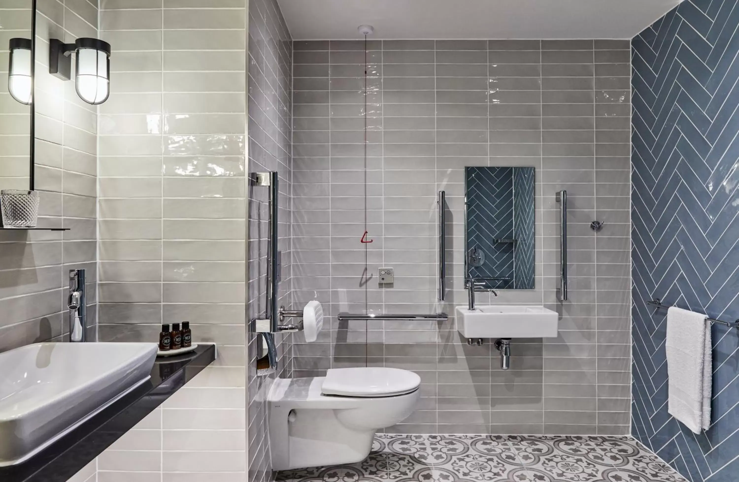 Photo of the whole room, Bathroom in Hotel Indigo - Chester, an IHG Hotel