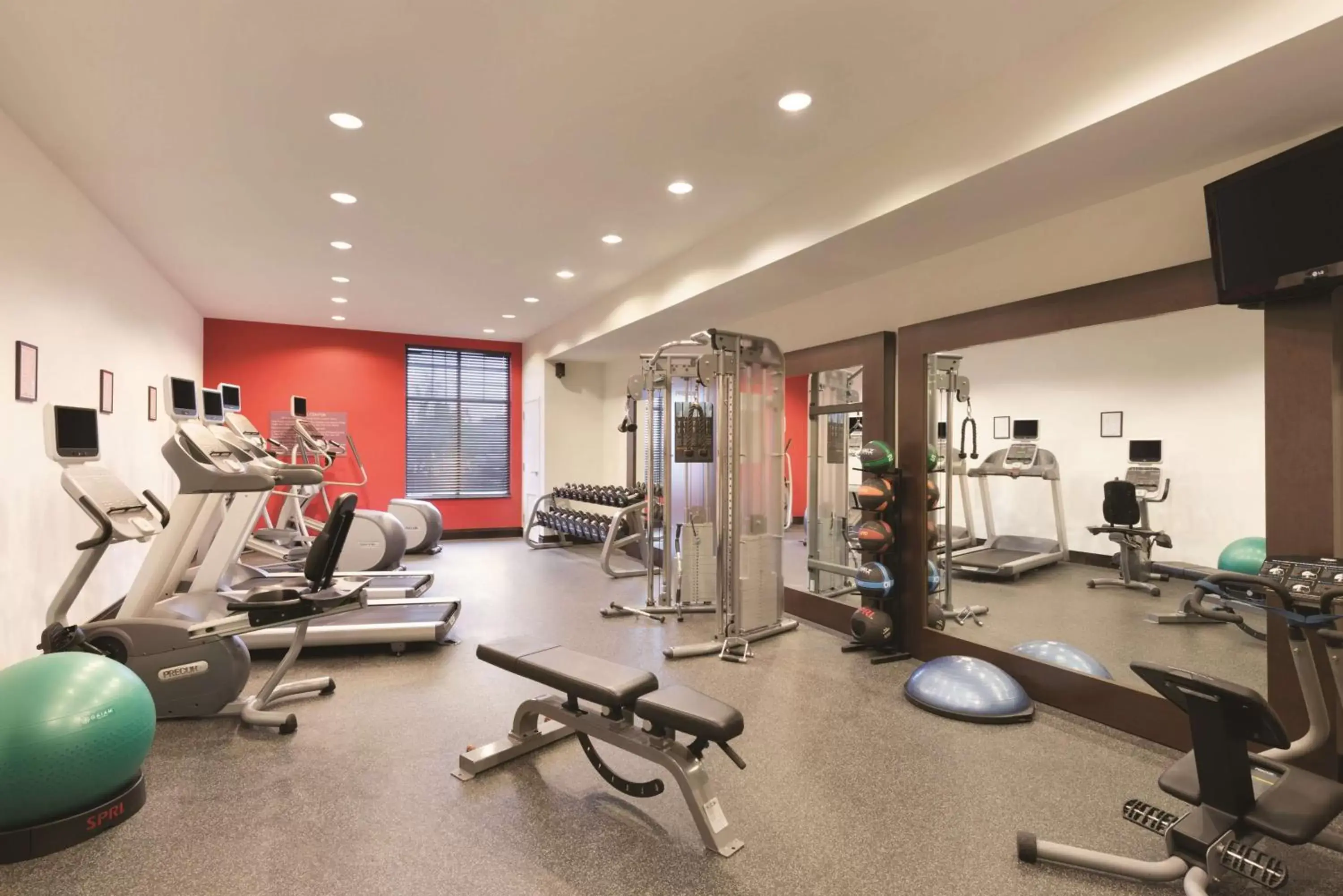 Fitness centre/facilities, Fitness Center/Facilities in Hilton Garden Inn Fargo