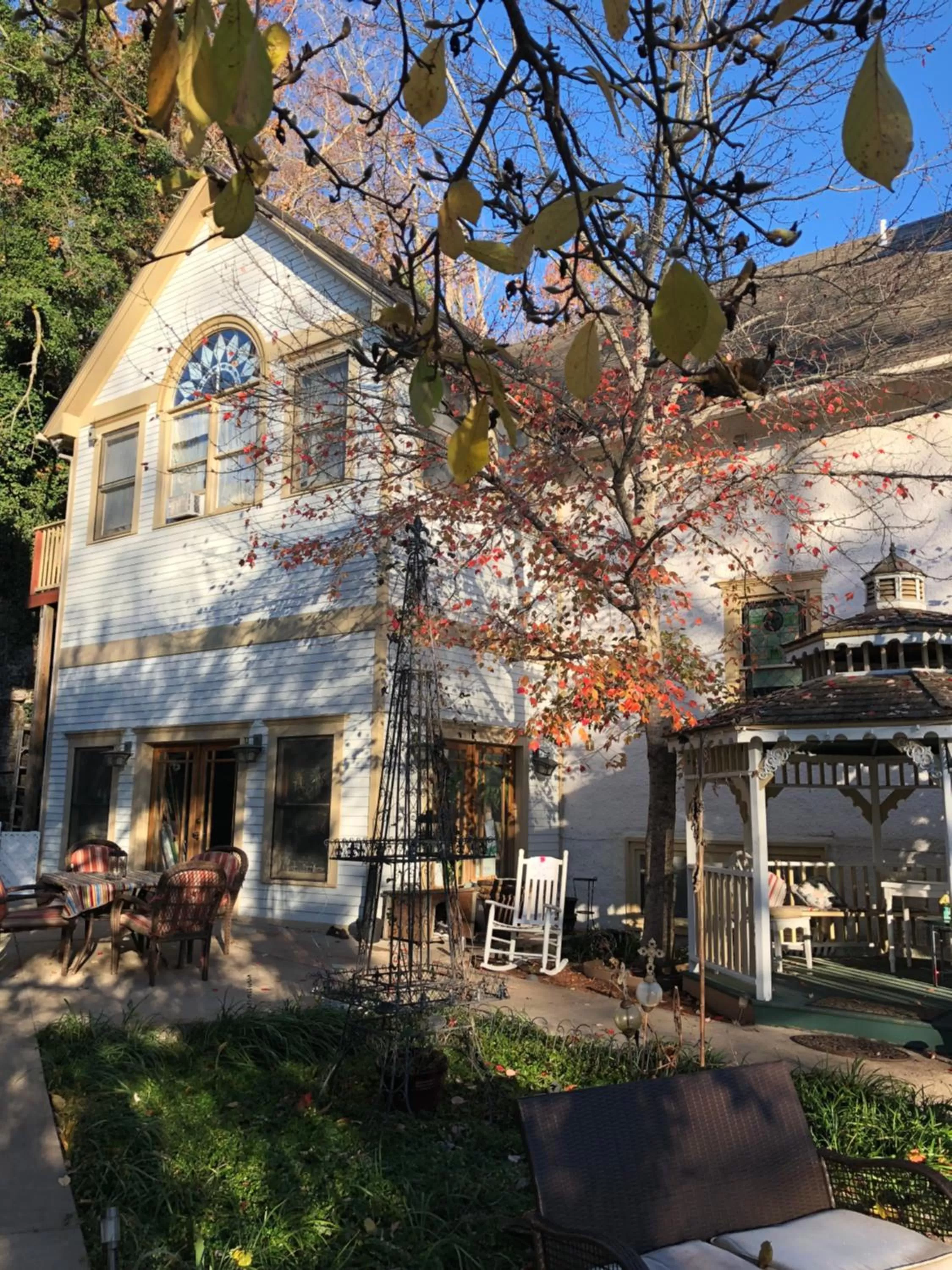 Property building in All Seasons Inn