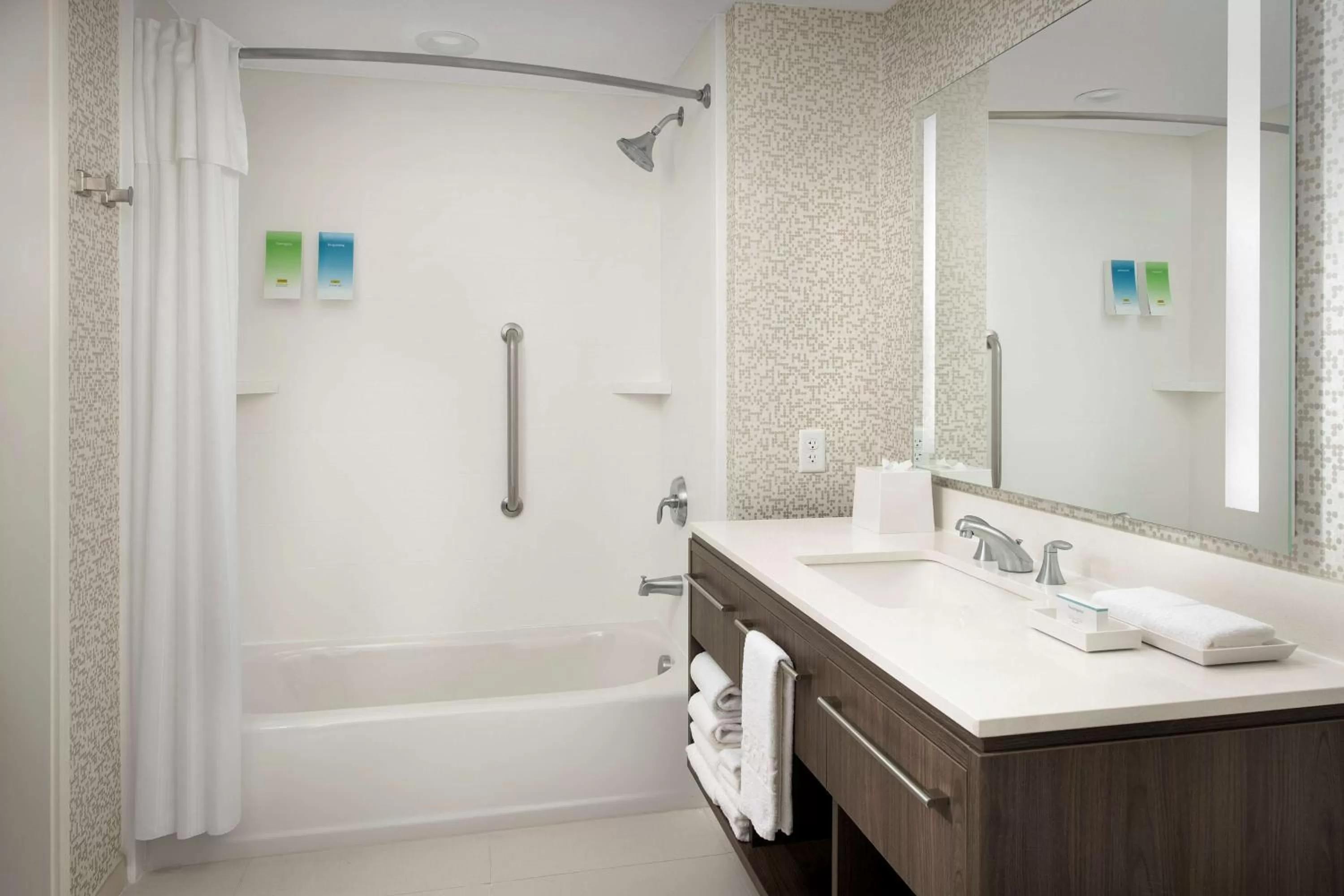 Bathroom in Home2 Suites By Hilton St. Augustine I-95