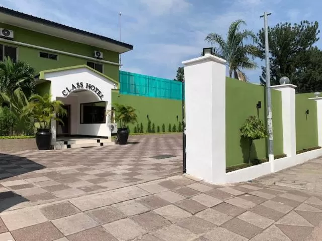 Property building in class hotel