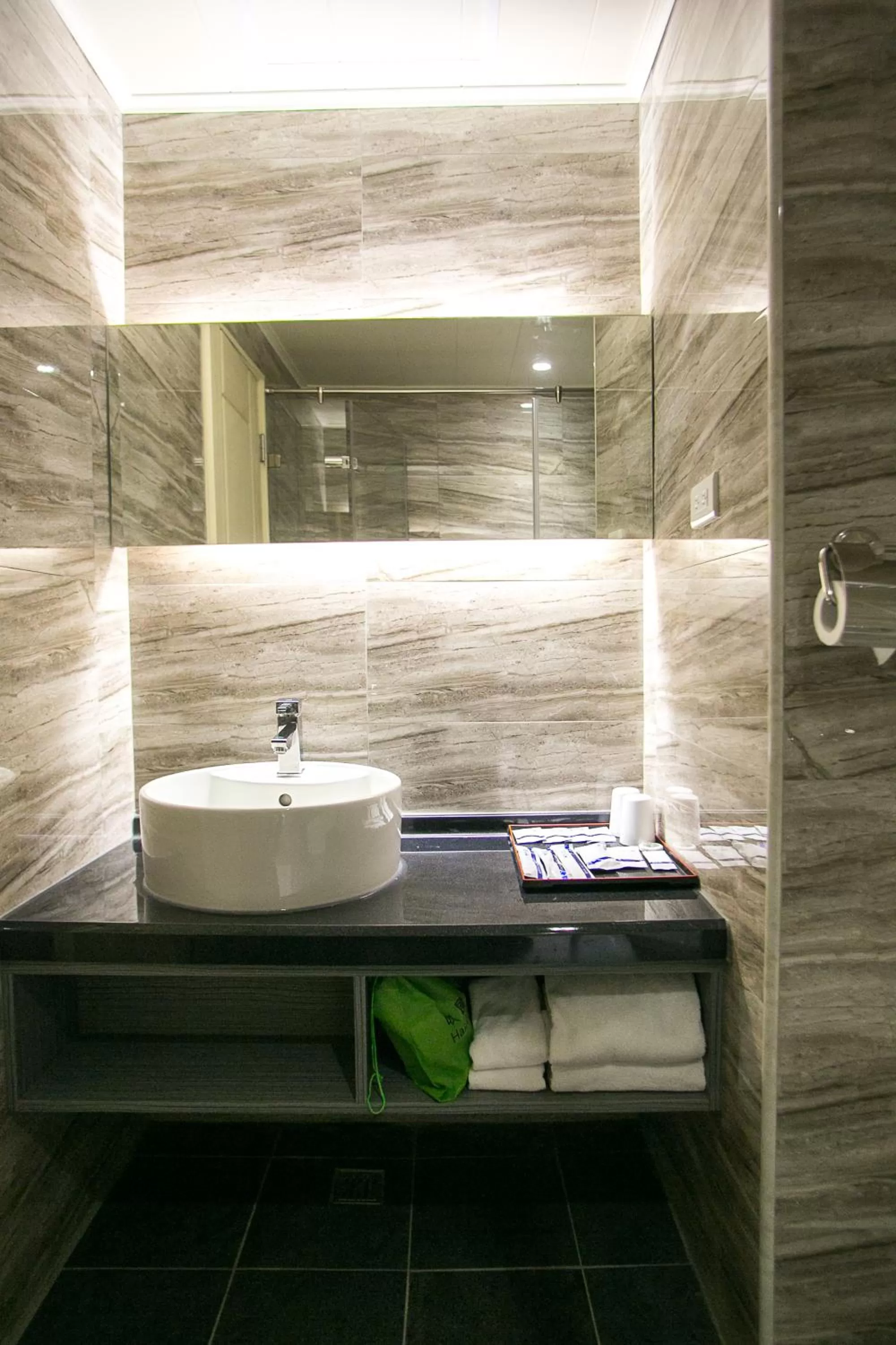 Huang Shin Business Hotel-Shang An