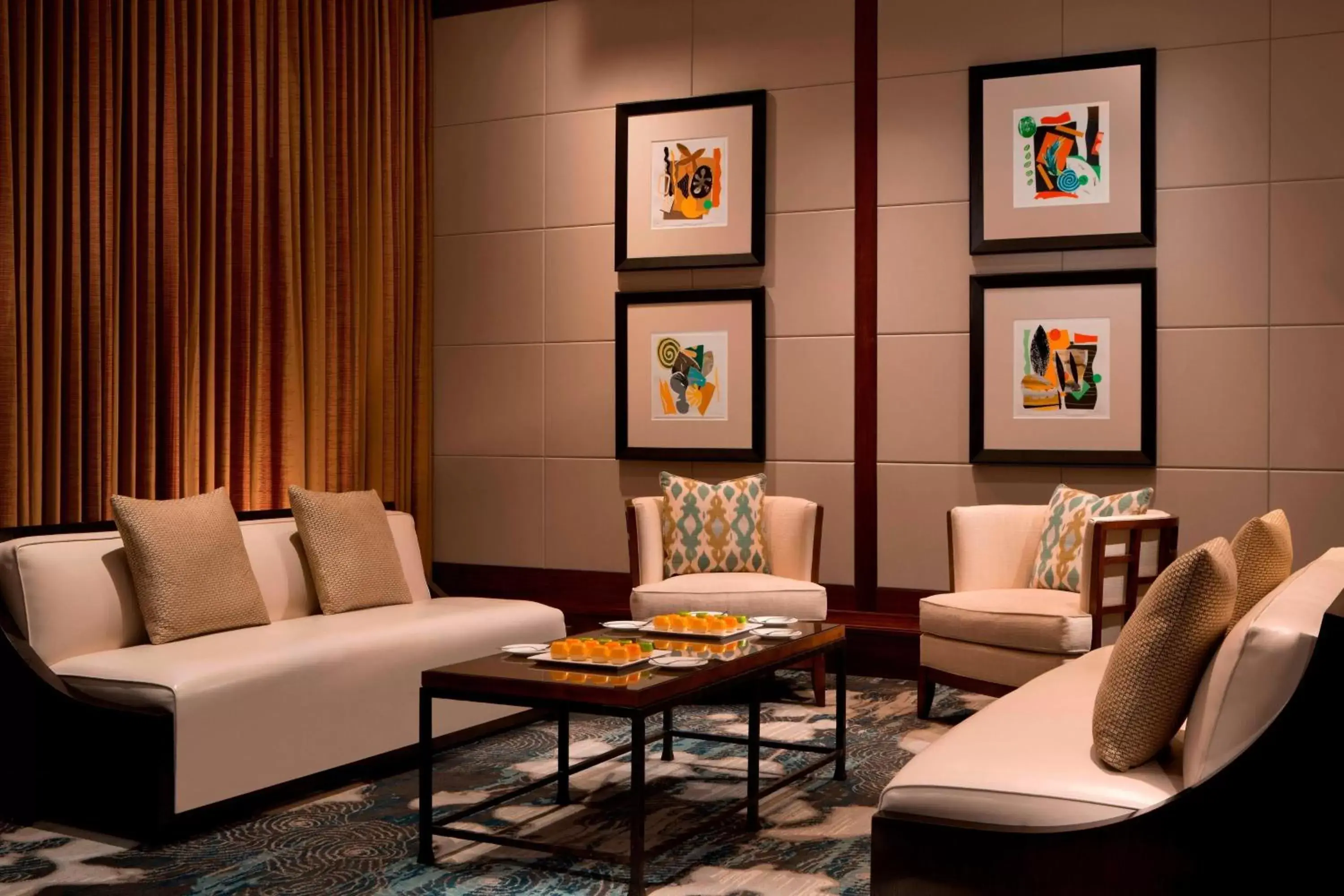 Meeting/conference room, Seating Area in Palm Beach Marriott Singer Island Beach Resort & Spa