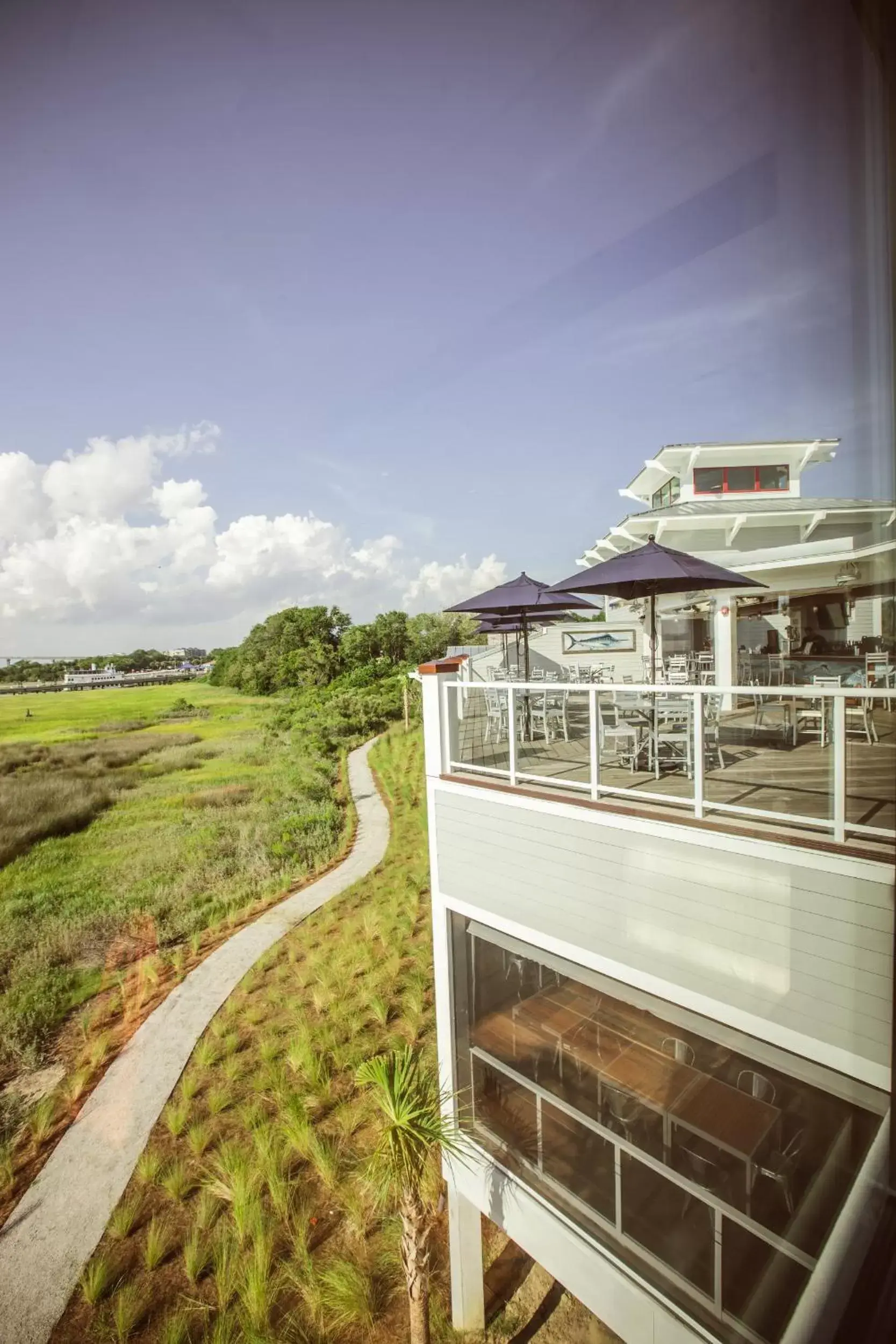 Restaurant/places to eat in Harborside at Charleston Harbor Resort and Marina