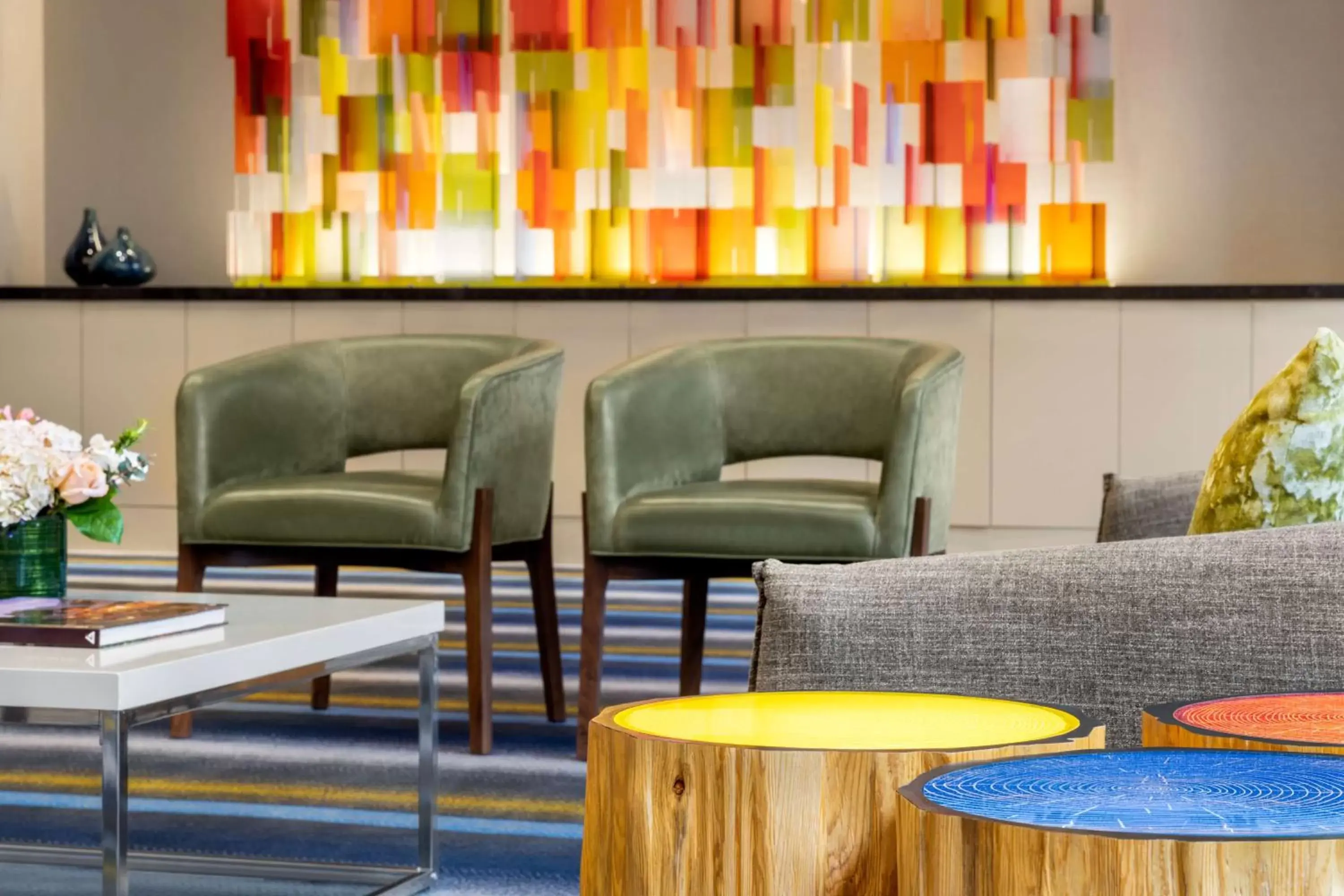 Lobby or reception, Lounge/Bar in Hilton Motif Seattle