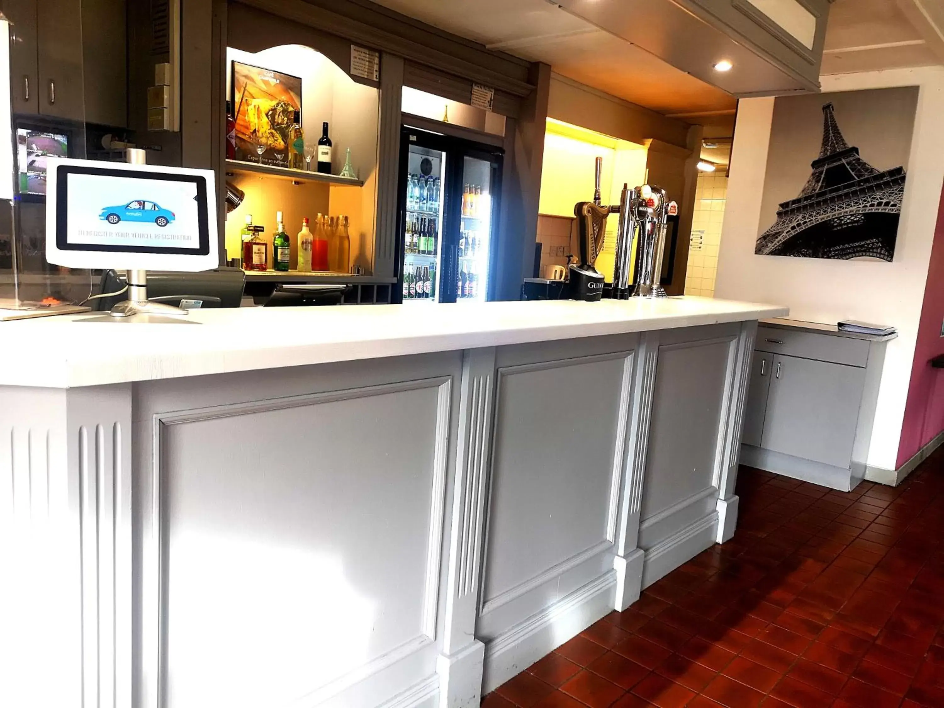 Lounge or bar in Campanile Hotel Hull